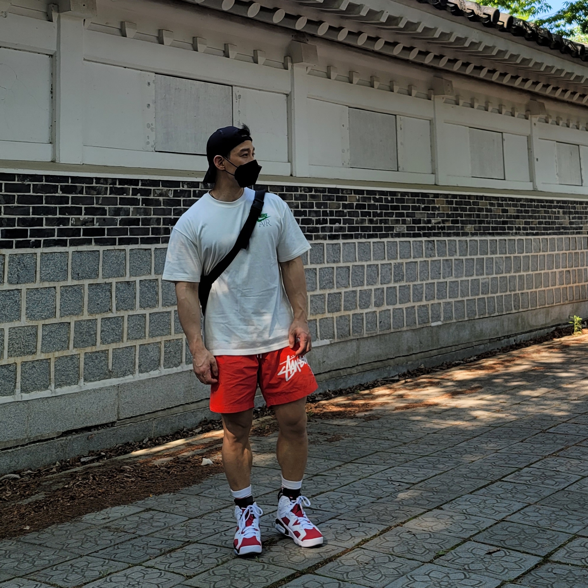 Nike x Drake Nocta NRG AU L91 Cap, Nike x Stussy Water Shorts Habanero Red 착용 스타일 - 2