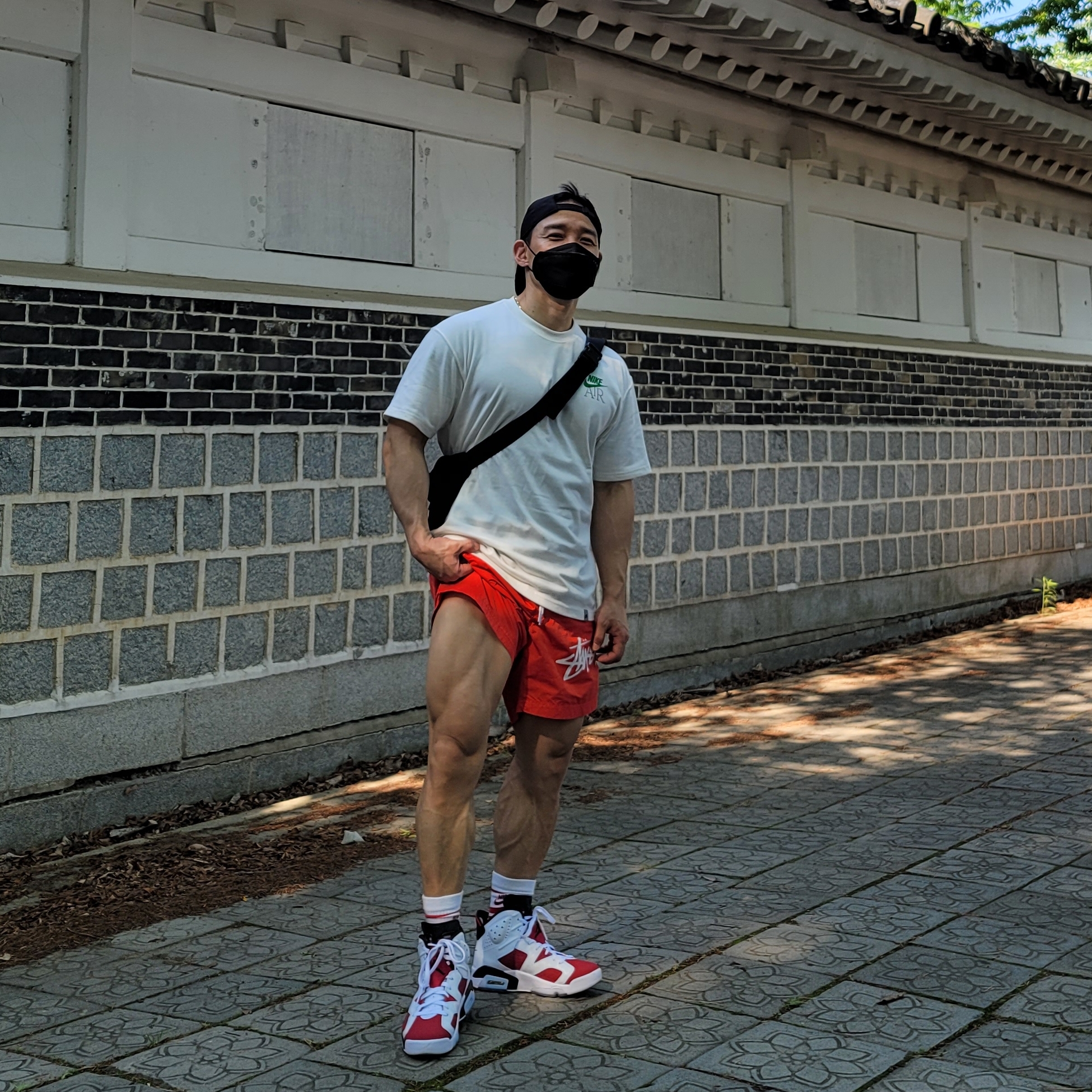 Nike x Drake Nocta NRG AU L91 Cap, Nike x Stussy Water Shorts Habanero Red 착용 스타일 - 1