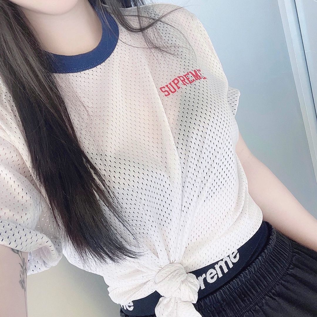 Supreme Bandana Faux Fur Bomber Jacket Black - 21SS, Supreme Hanes Boxer Briefs Black (4 Pack) 착용 스타일 - 2