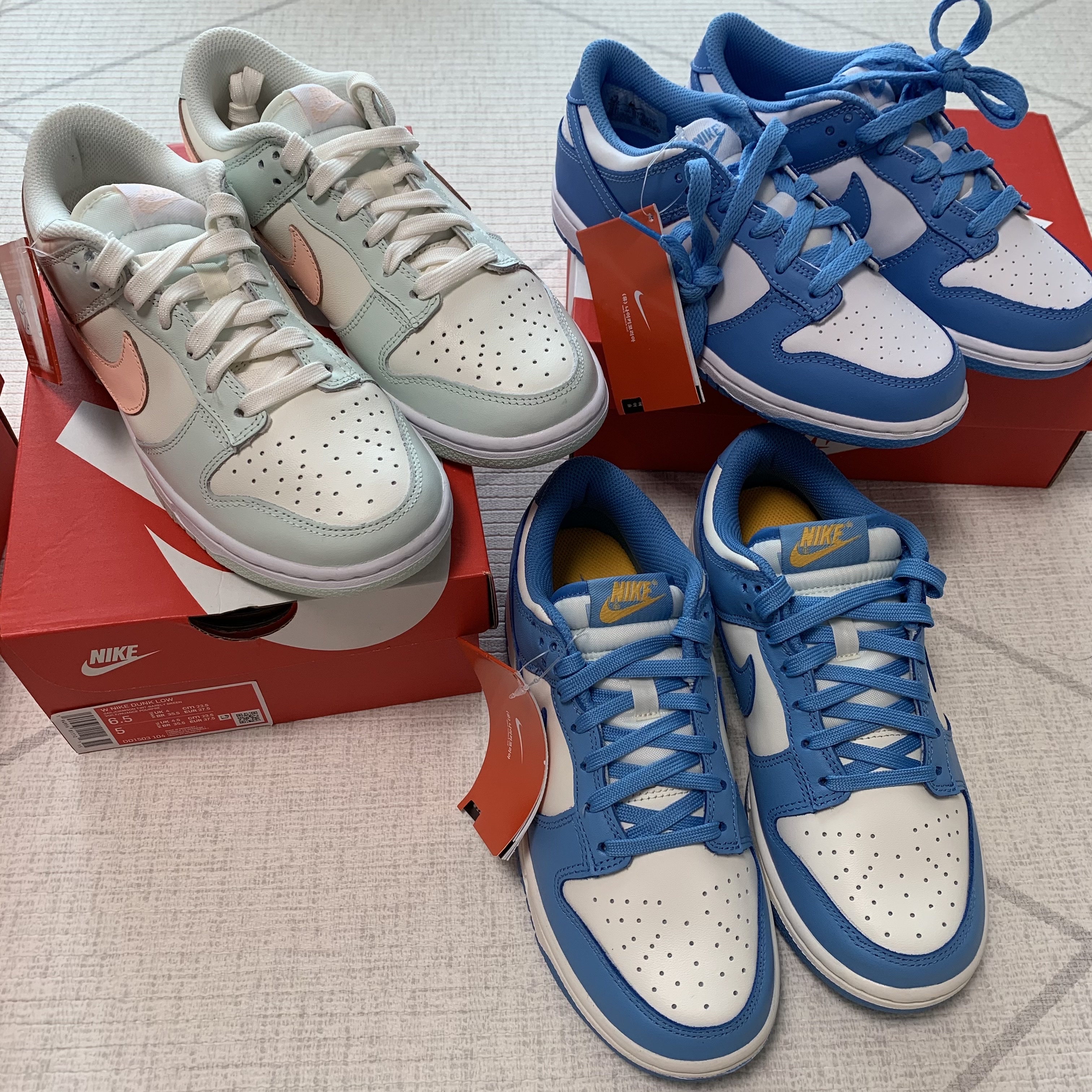 Nike Dunk Low Retro University Blue, (W) Nike Dunk Low Barely Green 착용 스타일 - 1