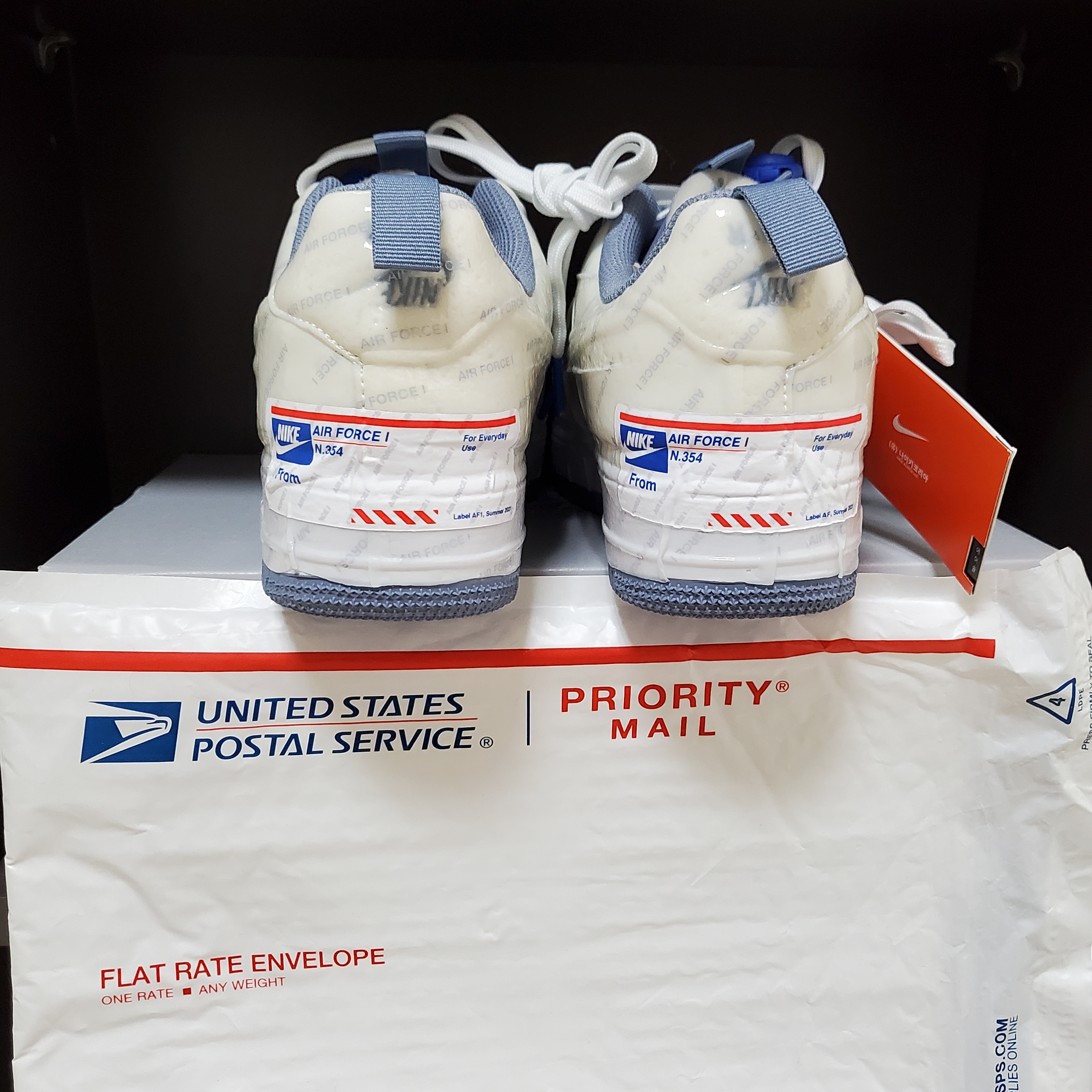 Nike Air Force 1 Low Experimental Postal Ghost 착용 스타일
