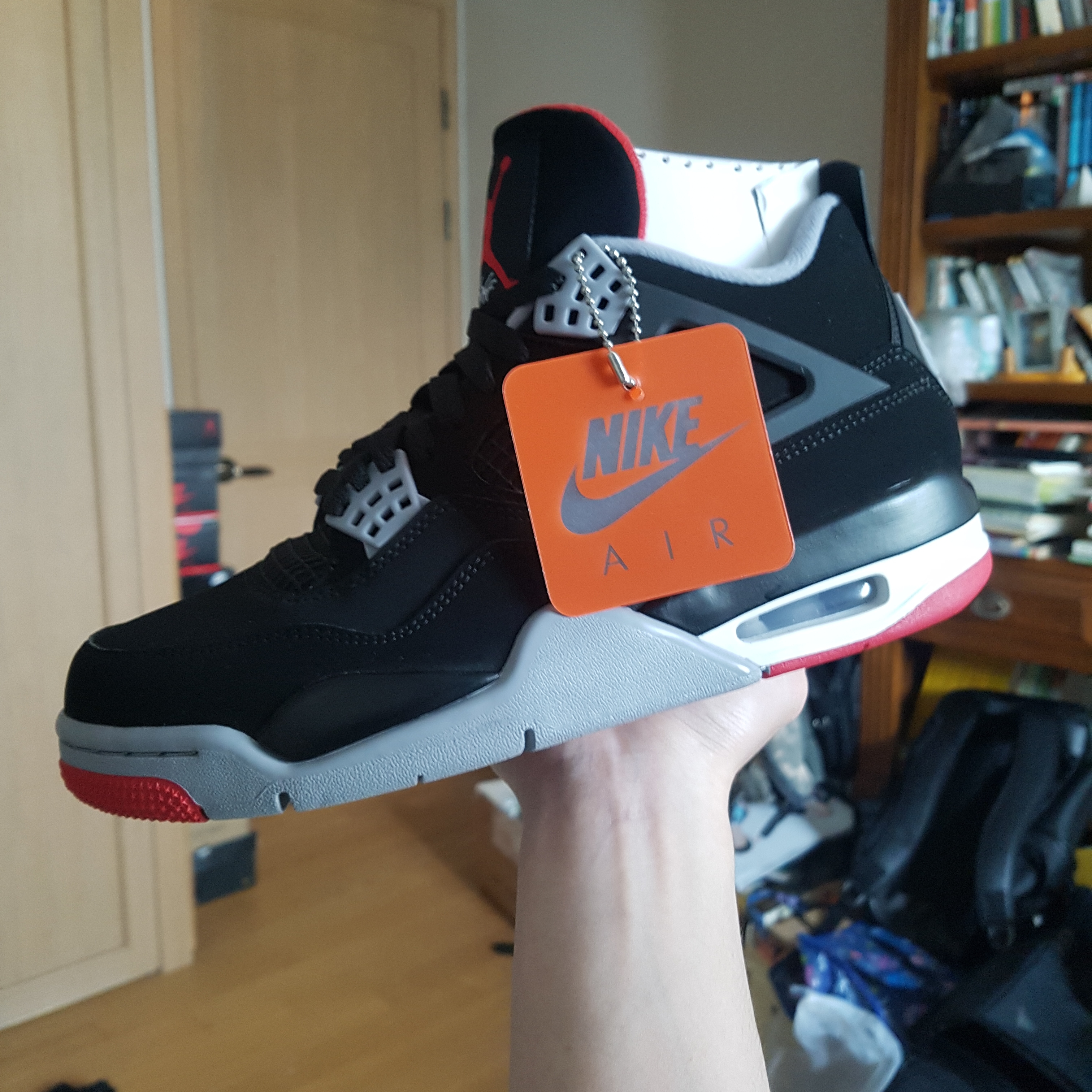 Jordan 4 Retro Bred 2019 착용 스타일 - 1