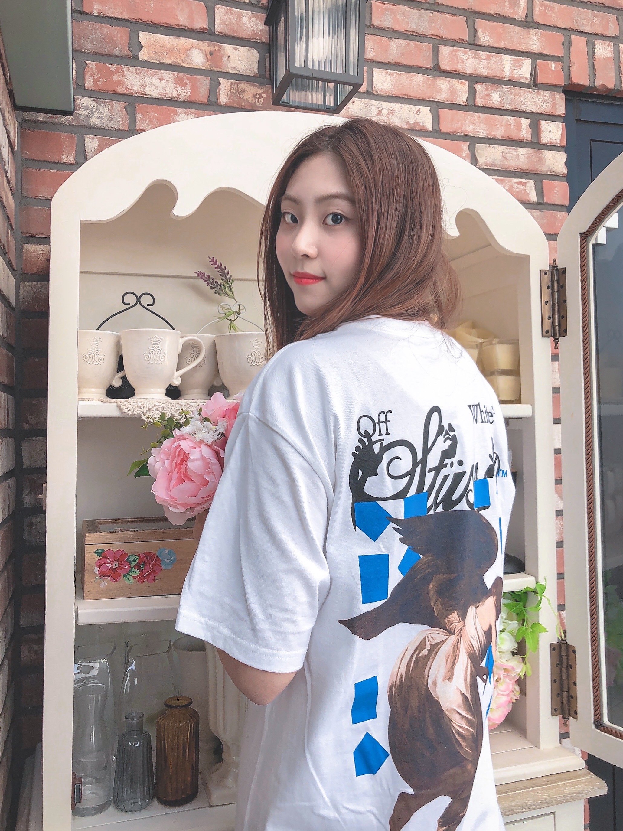 Stussy x Off-White 40 WT T-Shirt 착용 스타일