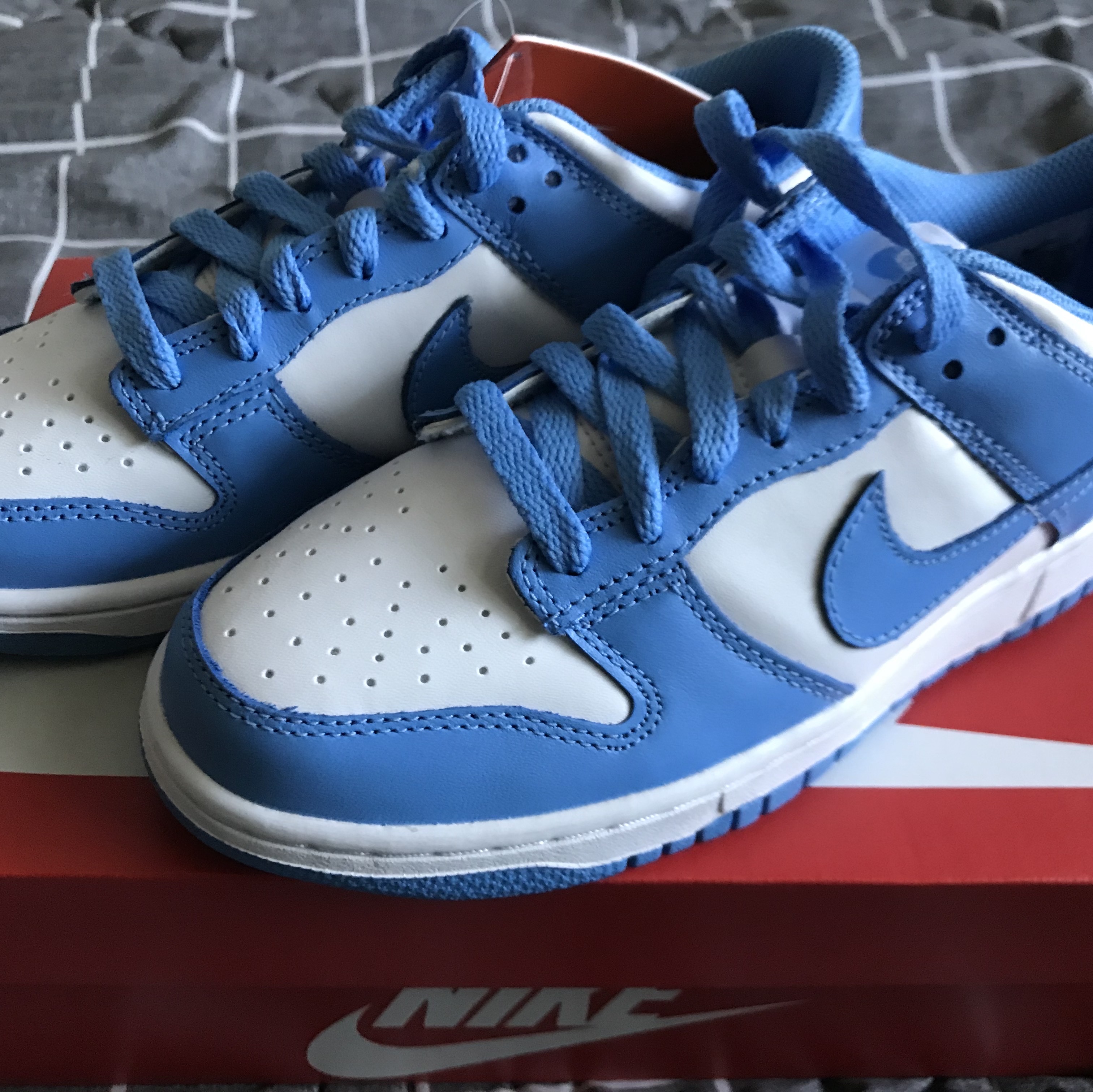 (GS) Nike Dunk Low University Blue 착용 스타일