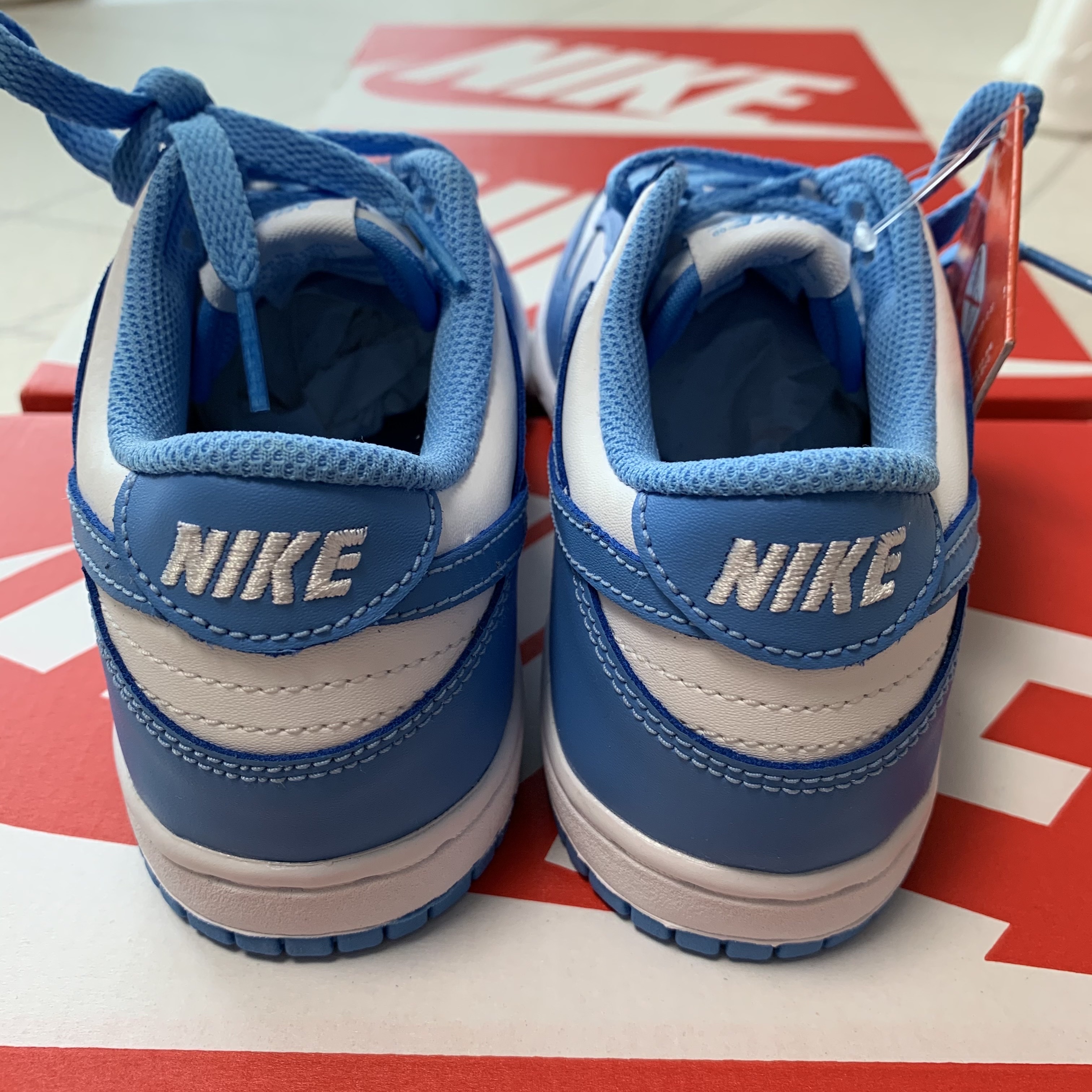 Nike Dunk Low Retro University Blue, (W) Nike Dunk Low Barely Green 착용 스타일 - 3