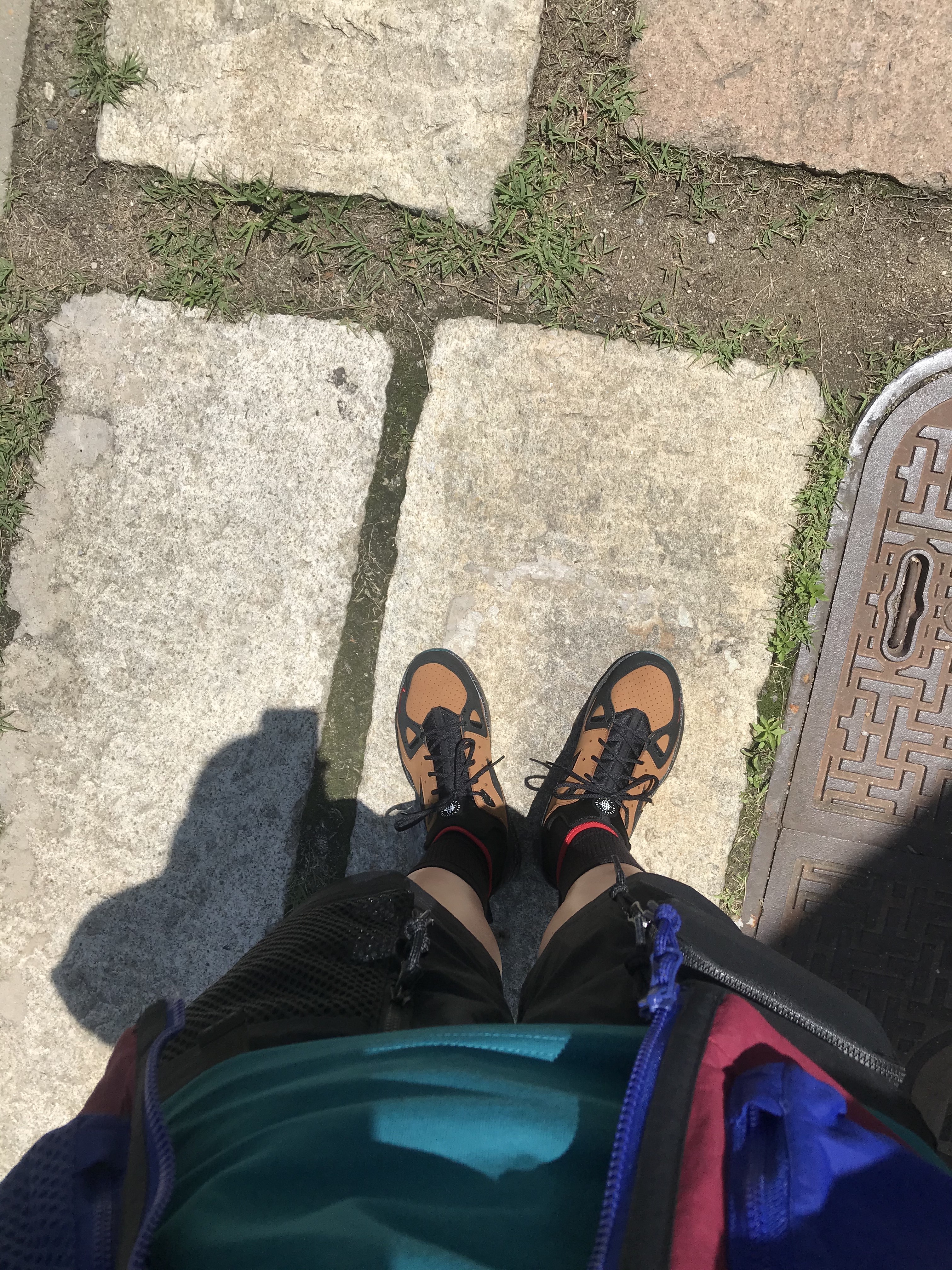 (W) Nike x Olivia Kim Air Mowabb No Cover, Nike ACG Cargo Shorts Black - Asia 착용 스타일 - 3