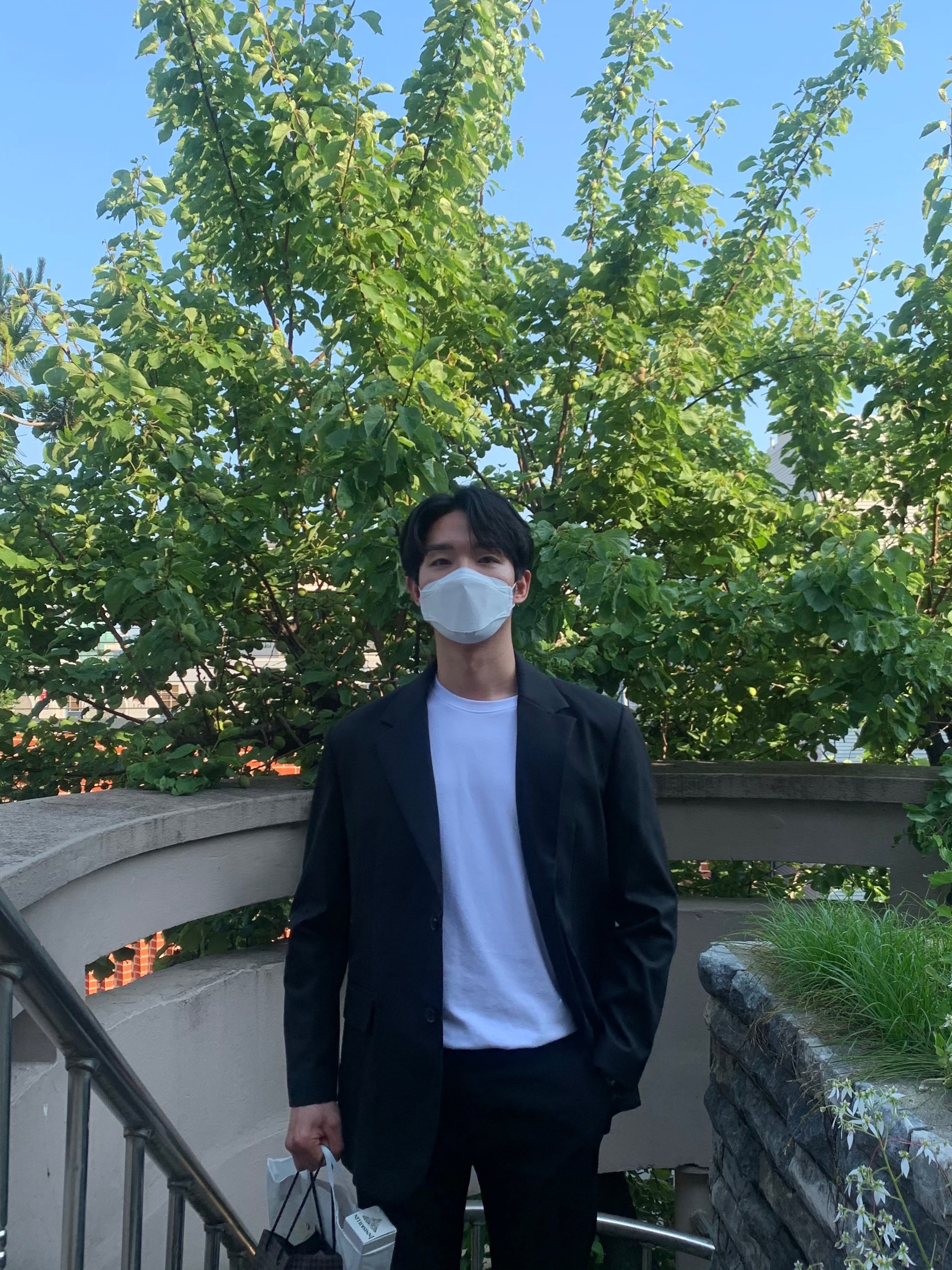 Nike x Sacai VaporWaffle String & Black Villain Red 착용 스타일 - 1