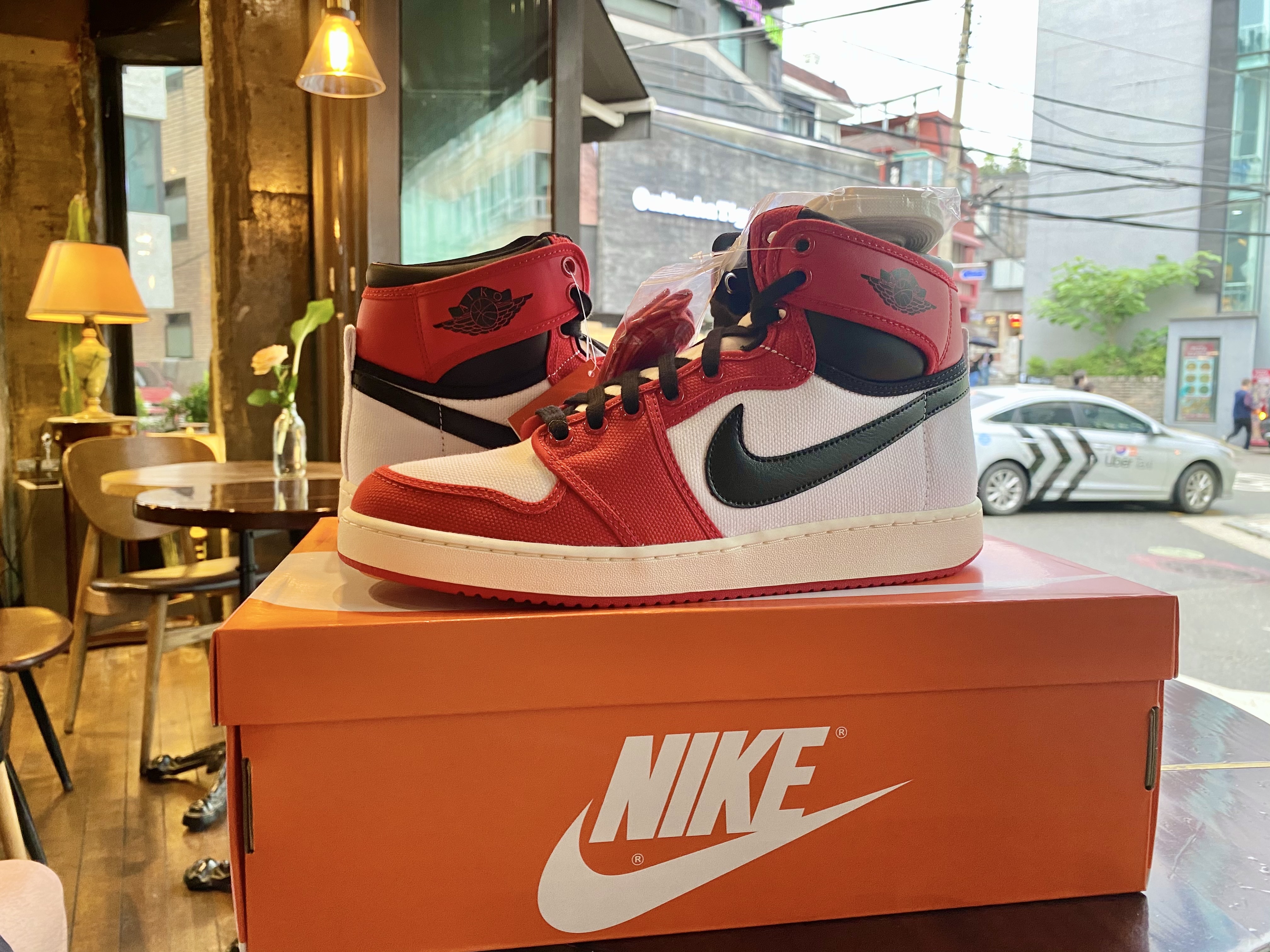 Jordan 1 KO Chicago 2021, Nike x Sacai VaporWaffle Black White 착용 스타일 - 1