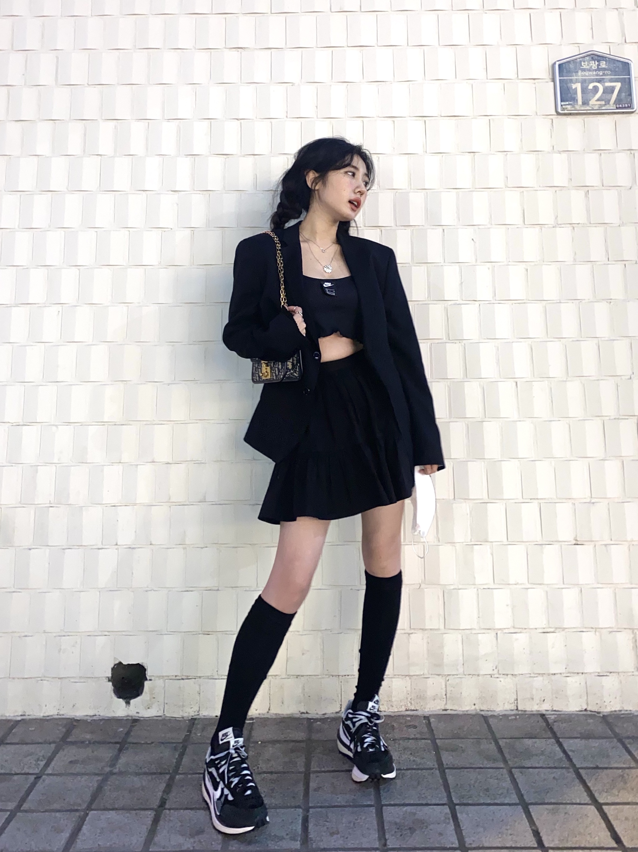 Nike x Sacai VaporWaffle Black White 착용 스타일
