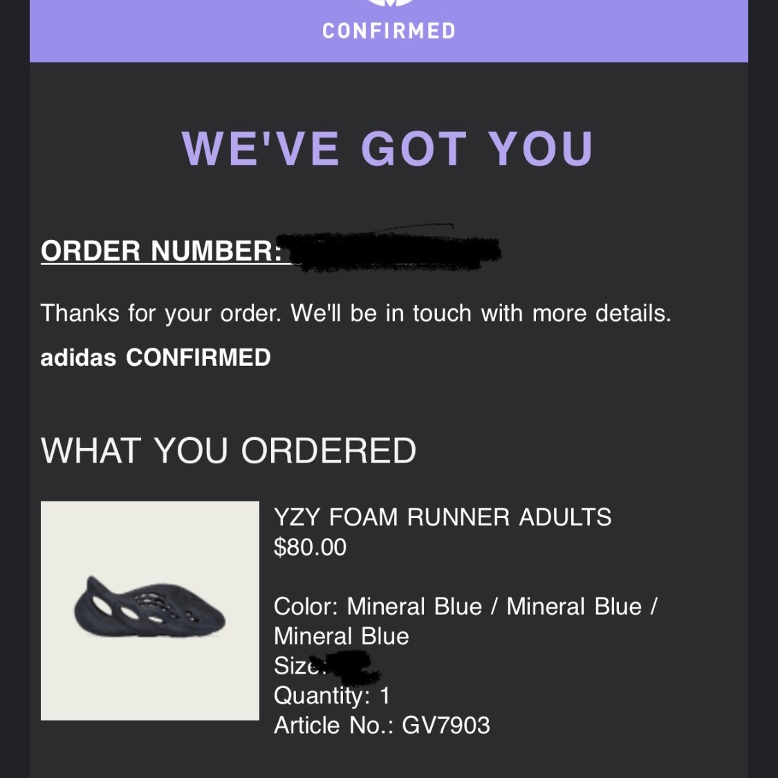 Adidas Yeezy Foam RNNR Mineral Blue 착용 스타일