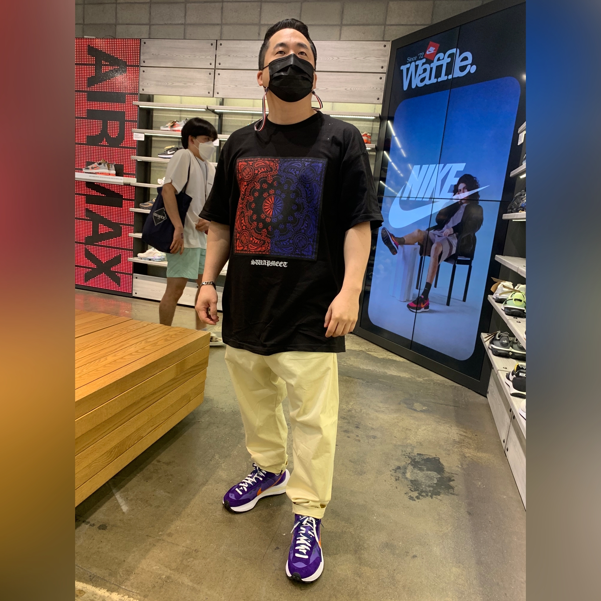 Nike x Sacai VaporWaffle Dark Iris 착용 스타일 - 1