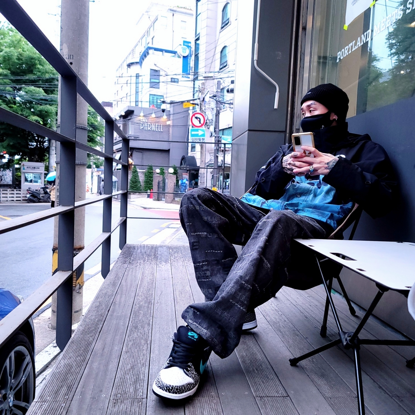 Supreme Loose Gauge Beanie Black, Supreme x The North Face Statue of Liberty Mountain Jacket Black - 19FW 착용 스타일