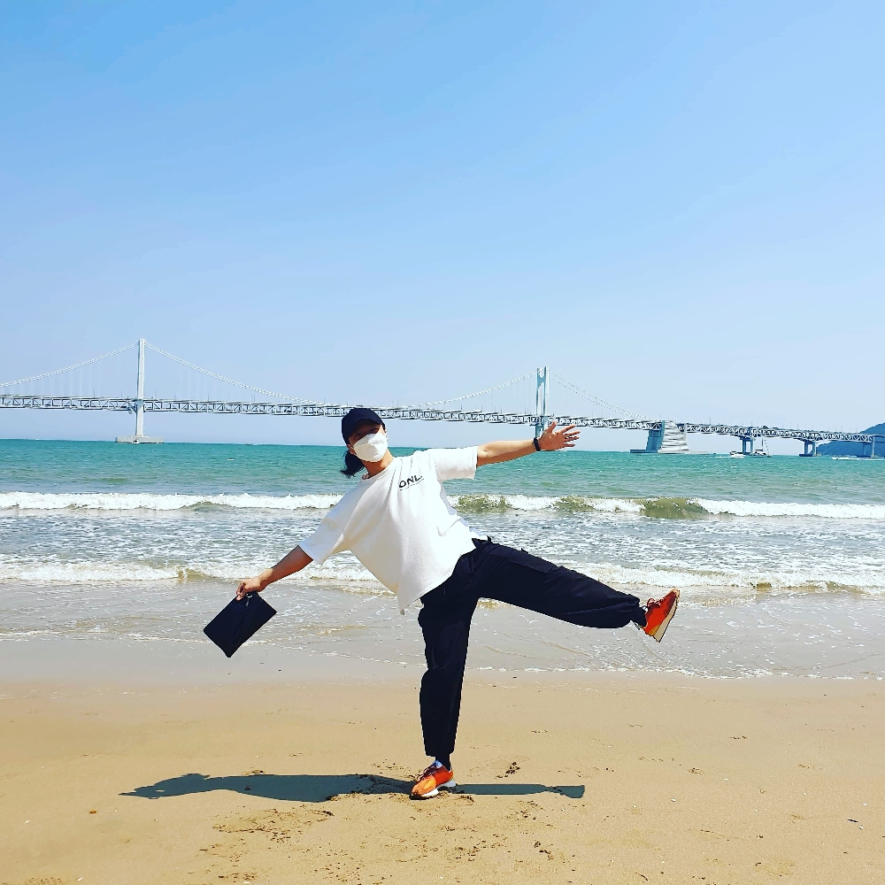 KREAM 프로필 이미지