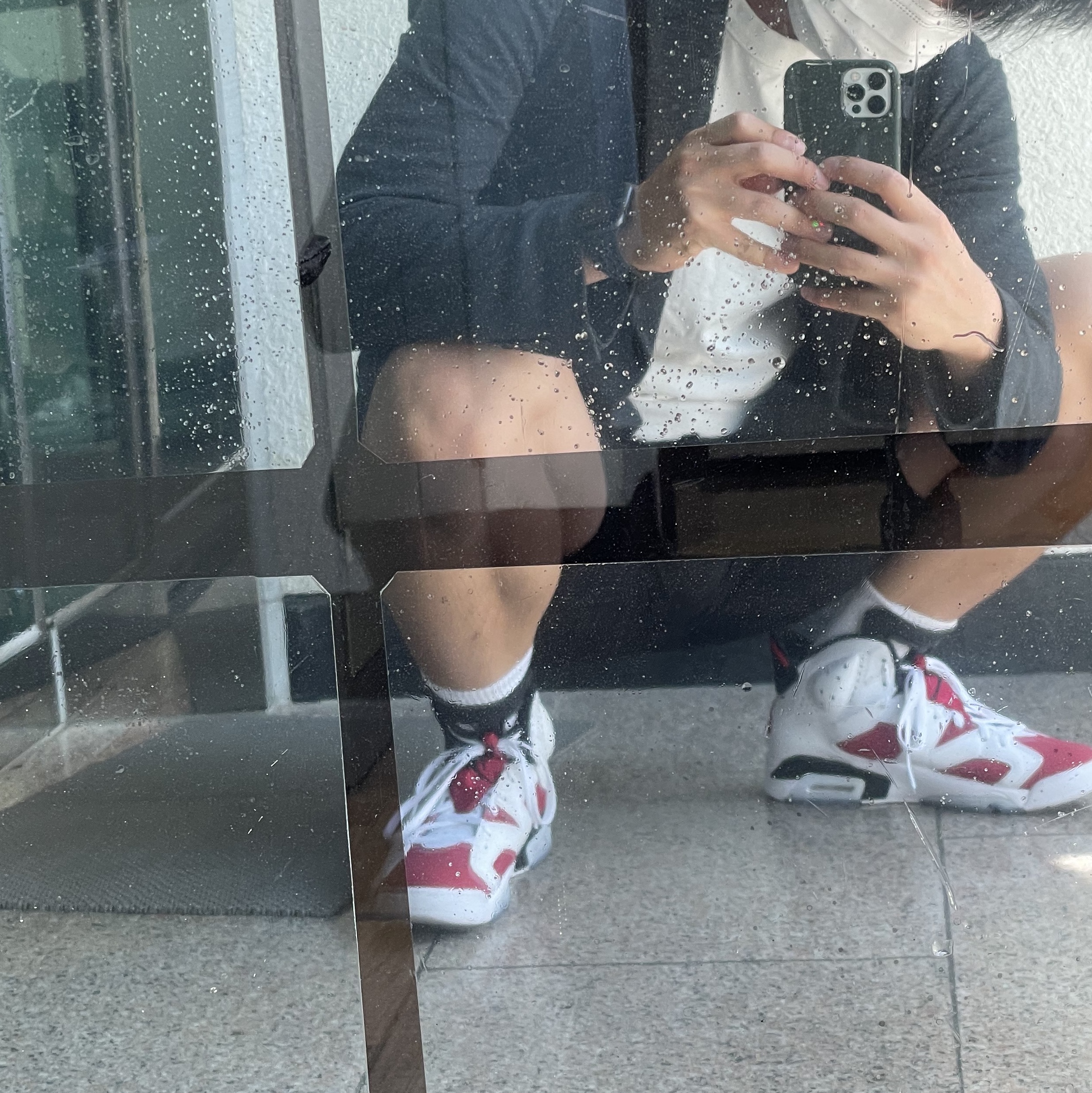 Jordan 1 Low White Red Black, Jordan 6 Retro Carmine 2021 착용 스타일 - 2