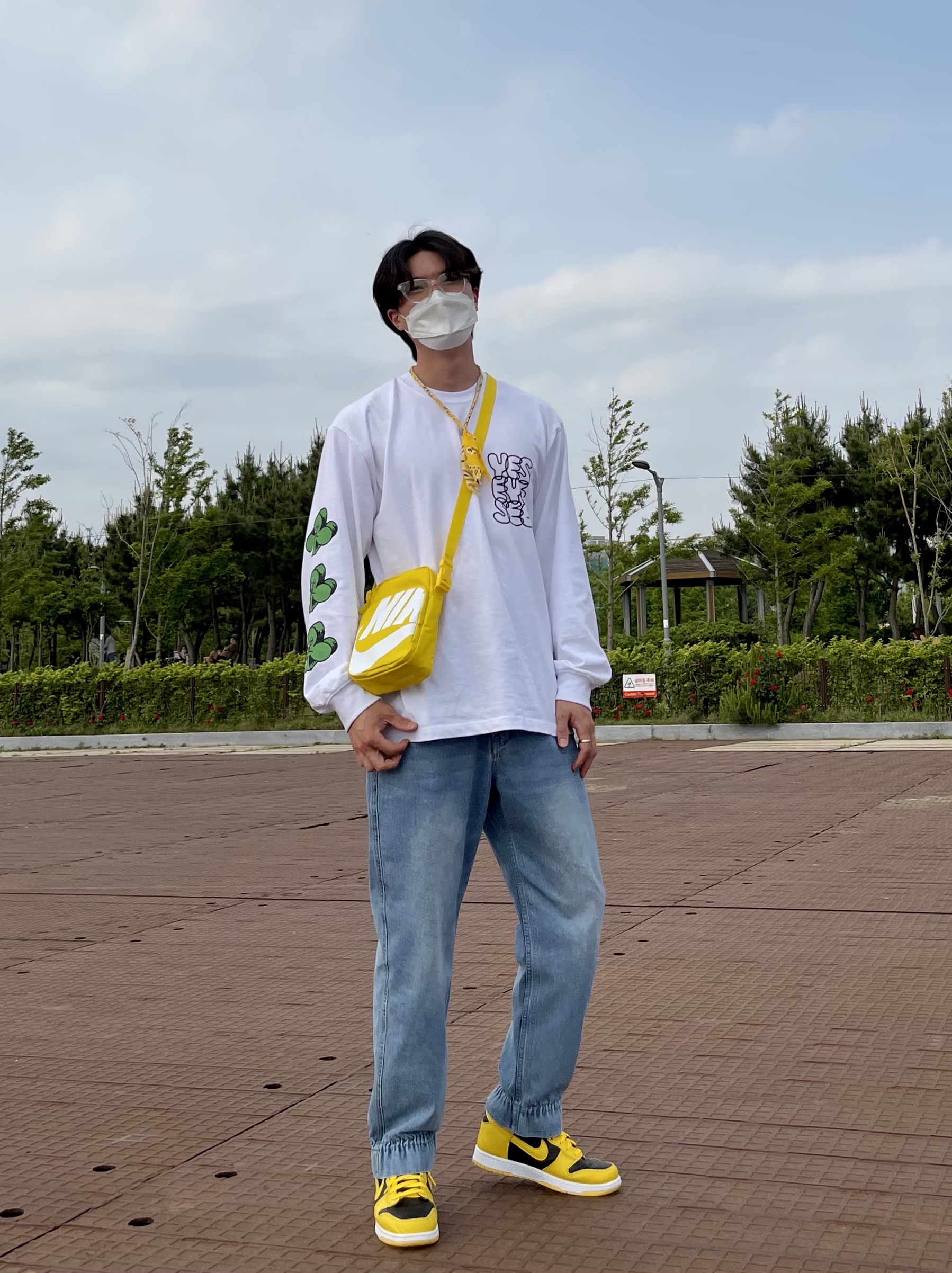 Nike Dunk High SP Varsity Maize 착용 스타일 - 1
