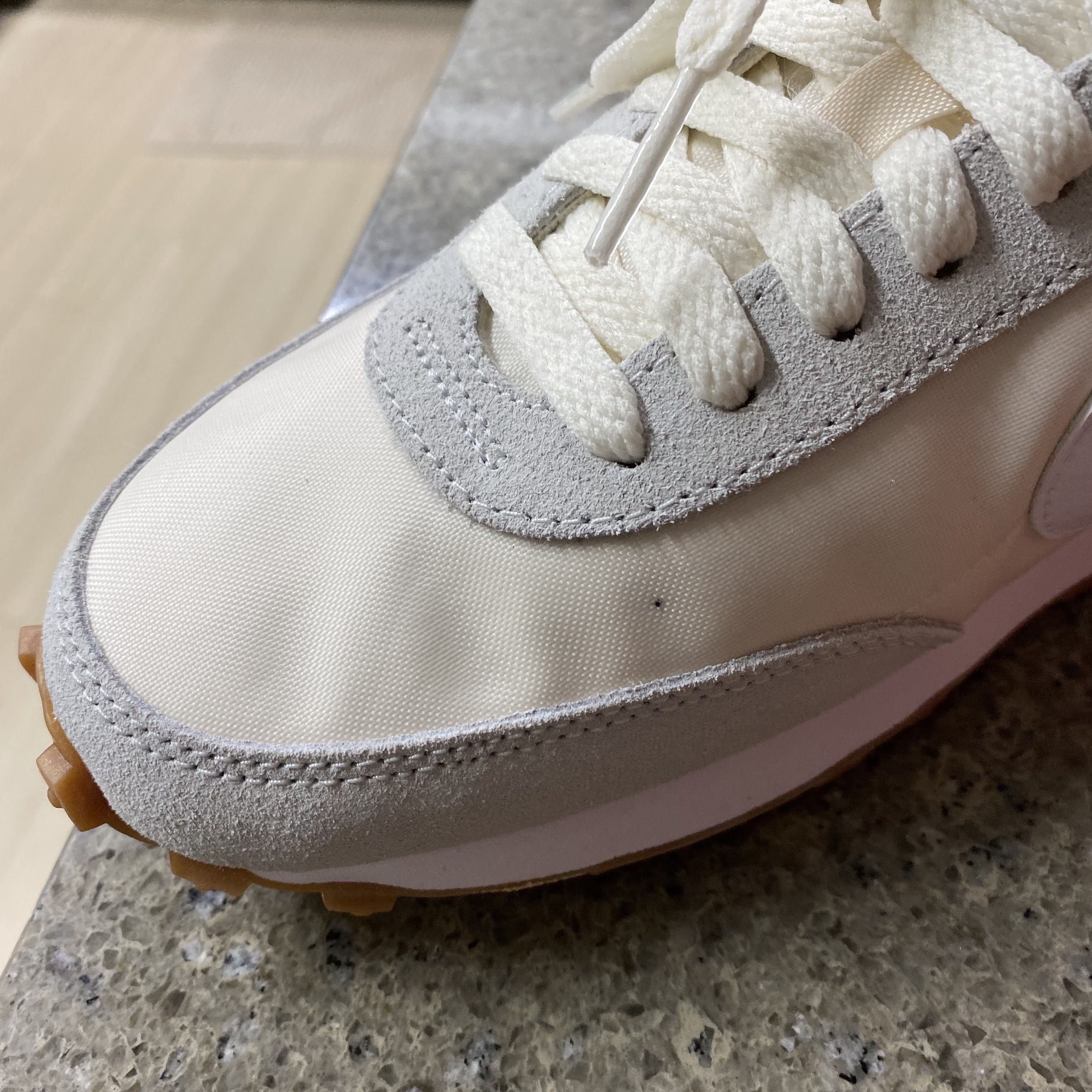 (W) Nike Daybreak Summit White 착용 스타일 - 1