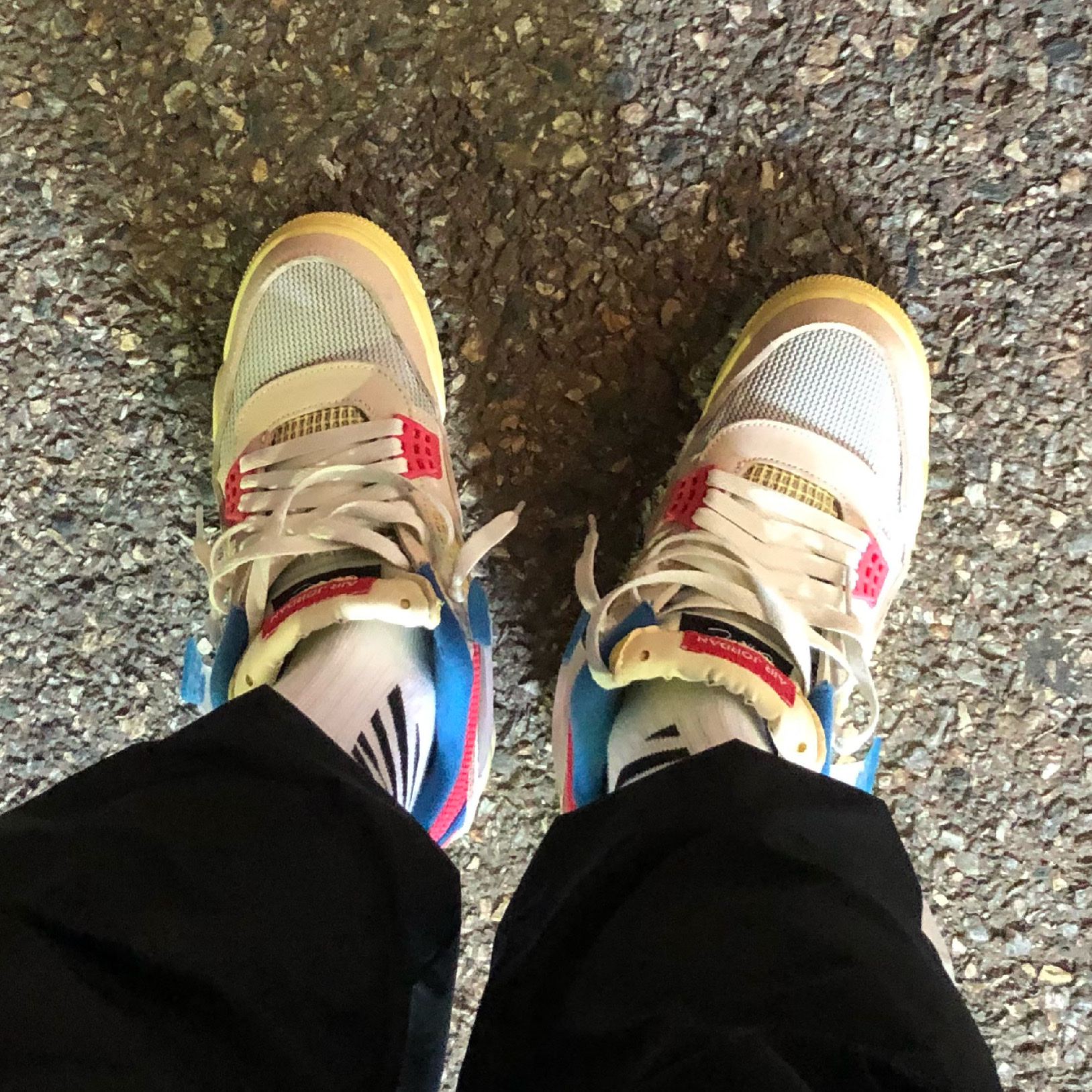 Jordan 4 x Union Retro Guava Ice 착용 스타일