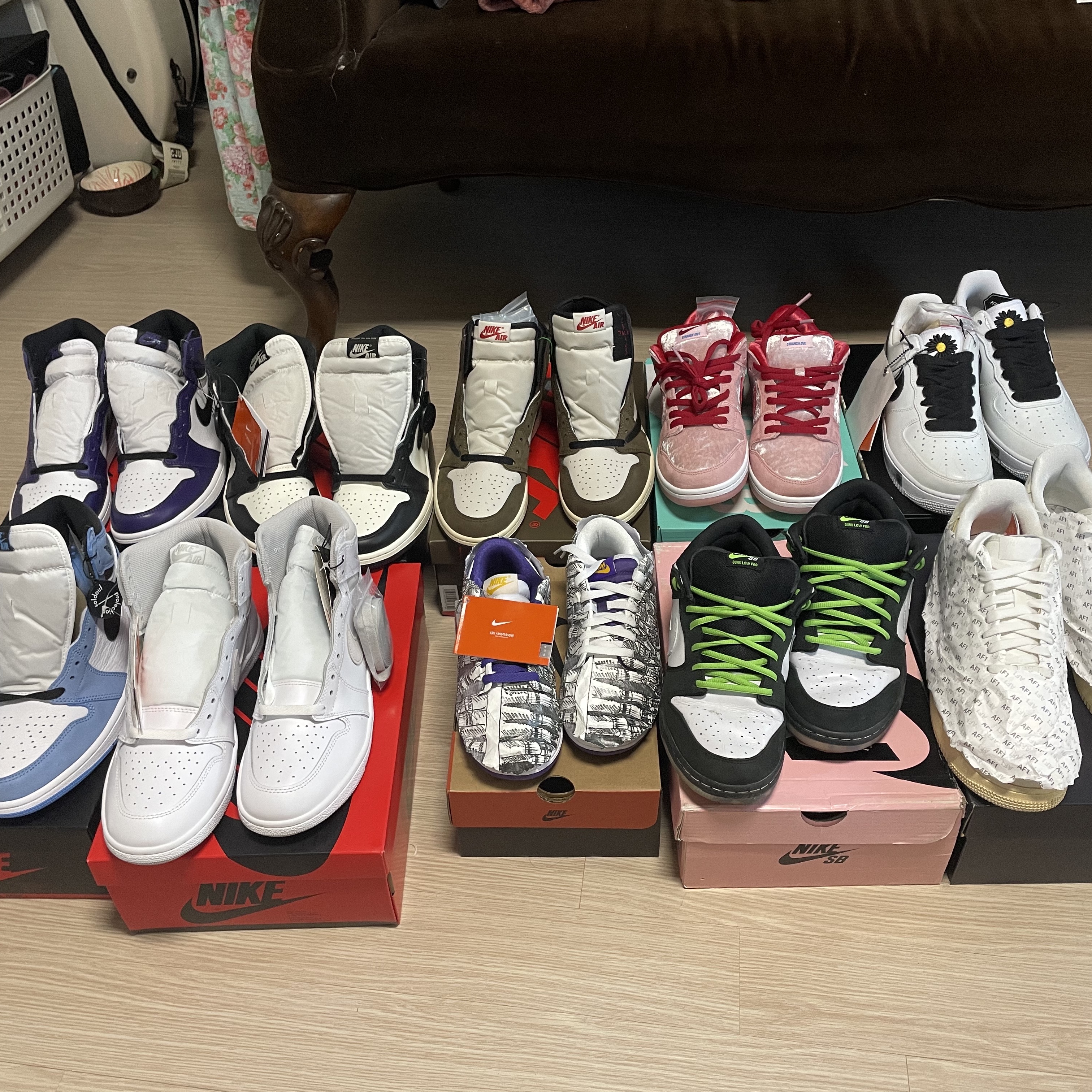 Jordan 1 Retro High OG University Blue, Jordan 1 Retro High OG Black Mocha 착용 스타일