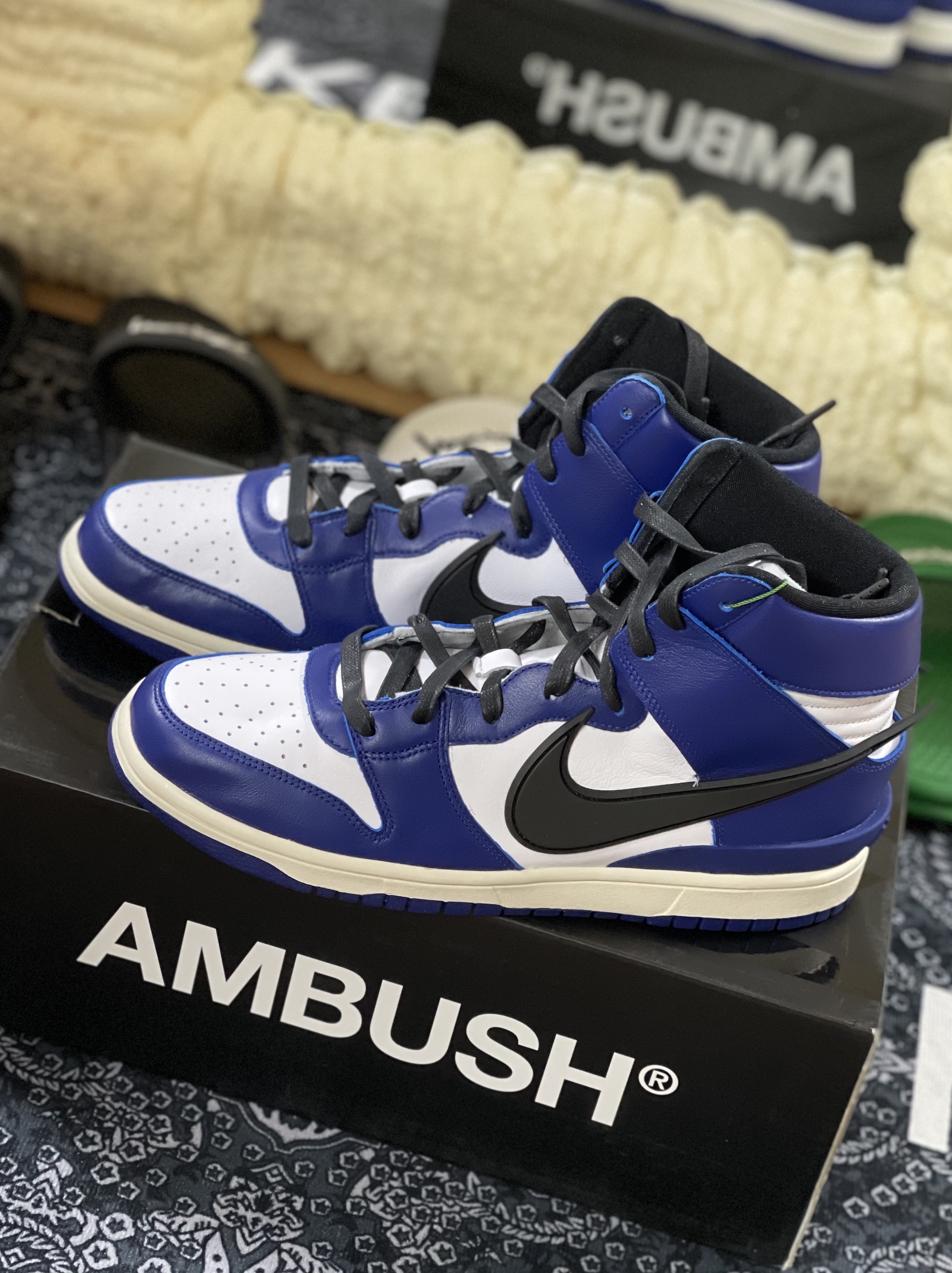 Nike x Ambush Dunk High Deep Royal Blue, Nike x Stussy Benassi Slide Off Noir 착용 스타일