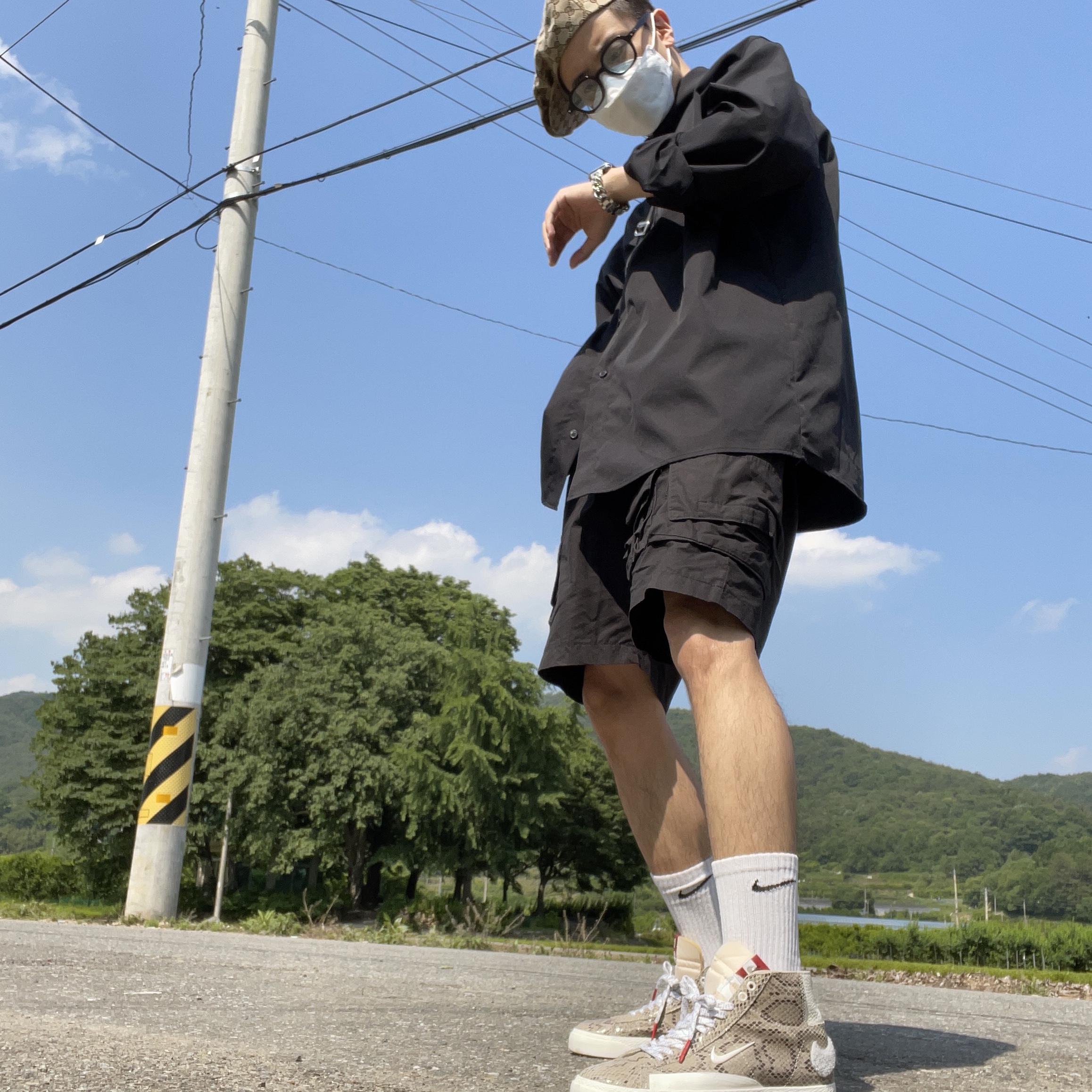 Nike x Soulland SB Blazer Mid FRI.day 03 착용 스타일