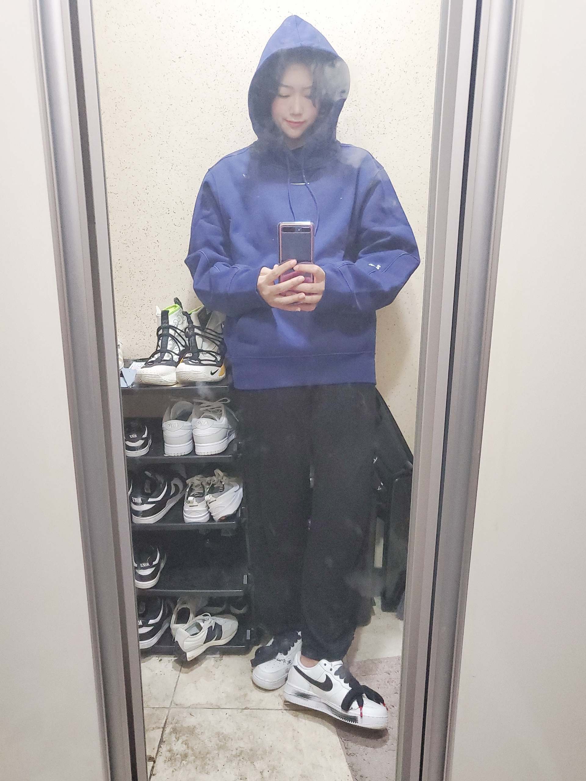 Nike x Drake Nocta Cardinal Stock Essential Hoodie Navy - Asia, Nike x Peaceminusone Air Force 1 Low Para-Noise 2.0 착용 스타일