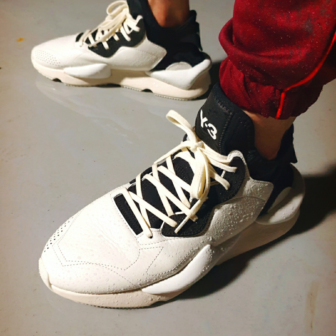 Y-3 Kaiwa Black White 착용 스타일 - 4