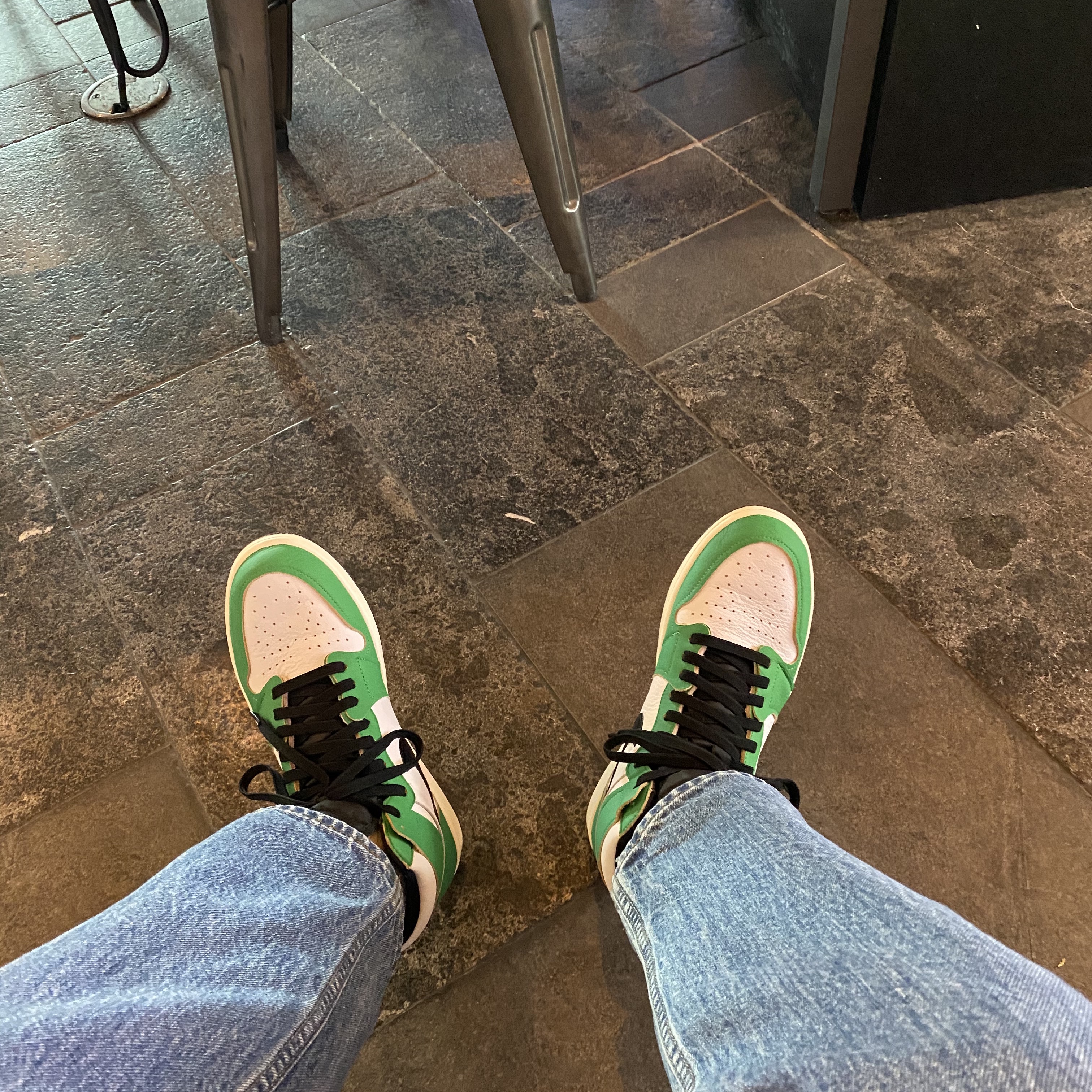 (W) Jordan 1 Retro High OG Lucky Green 착용 스타일