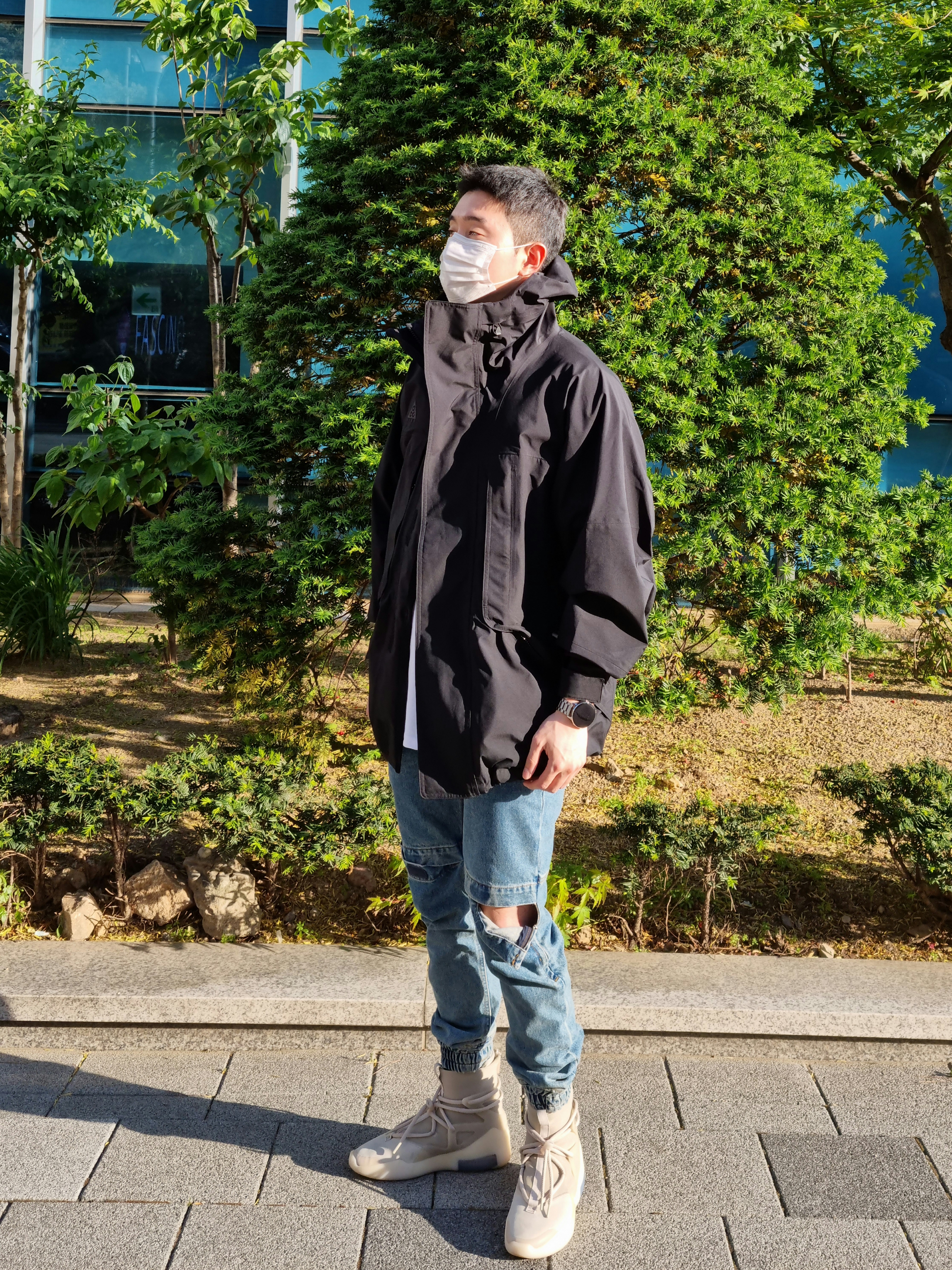 Nike x Fear of God Air Fear of God 1 Oatmeal 착용 스타일