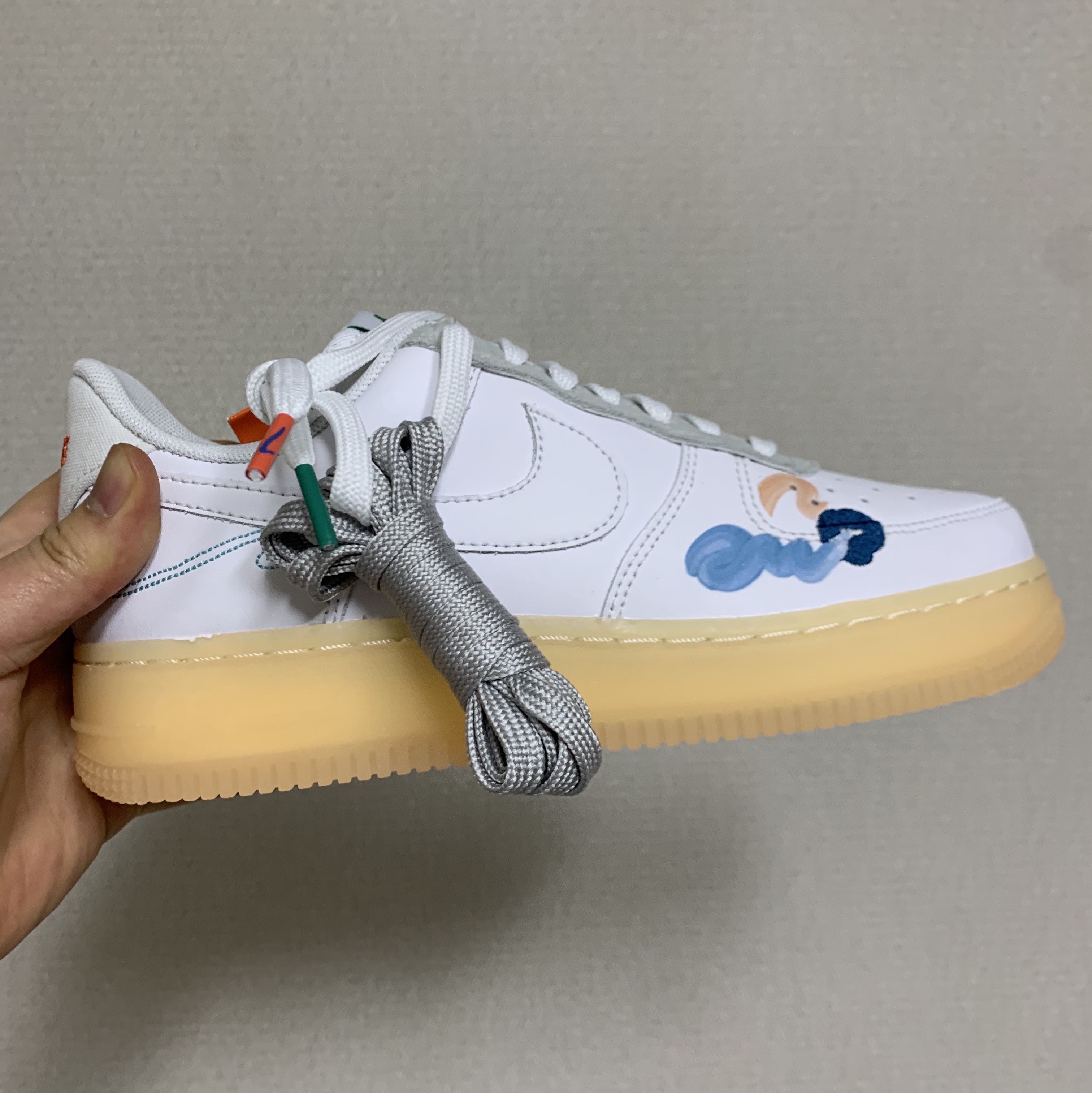 Nike x Mayumi Yamase Air Force 1 Flyleather Solar Red 착용 스타일 - 1