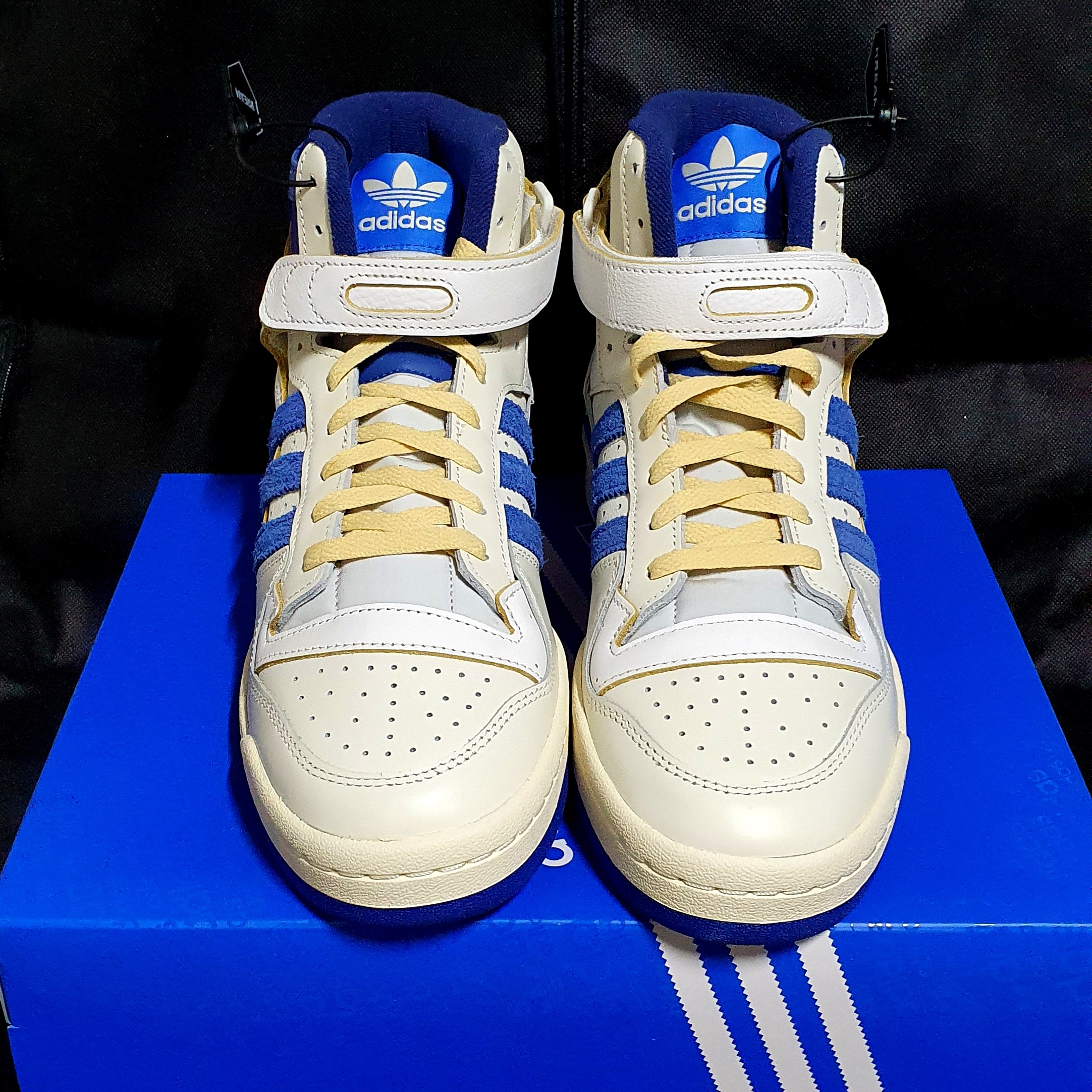 Adidas OG Forum 84 High Blue Thread 착용 스타일 - 3