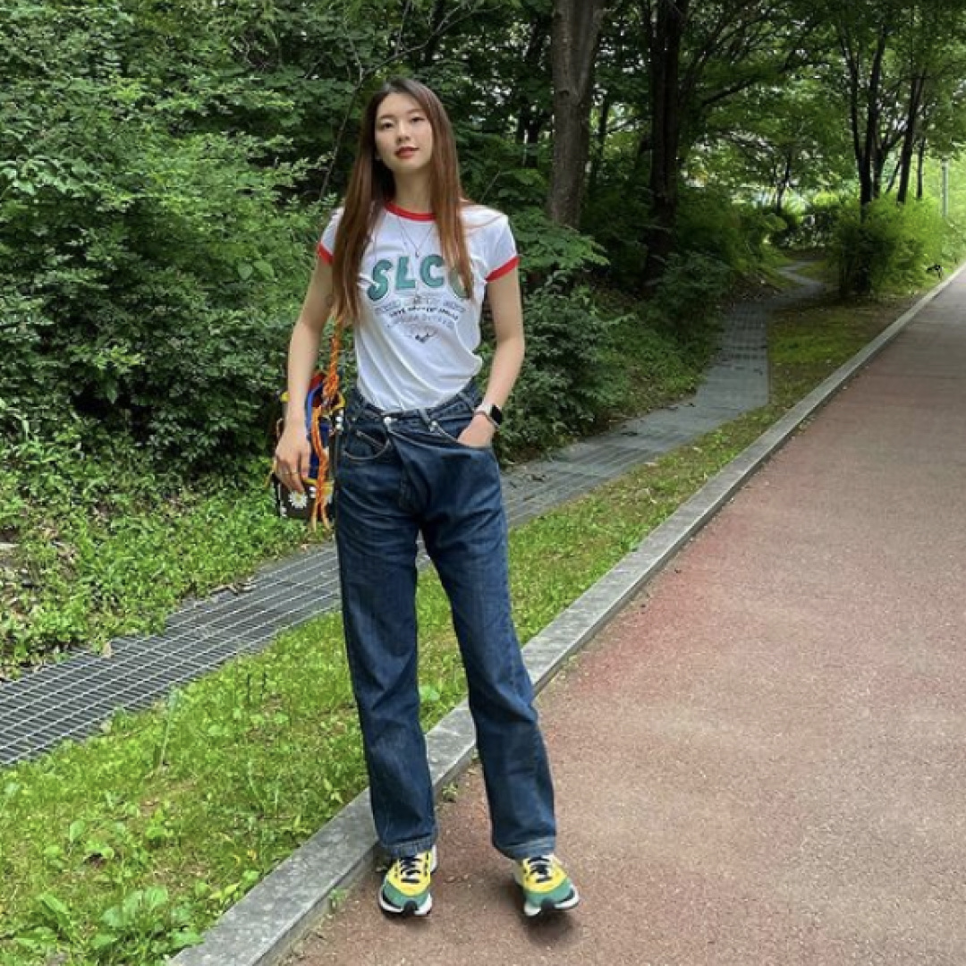 Nike x Sacai VaporWaffle Tour Yellow & Gorge Green Sail 착용 스타일 - 2