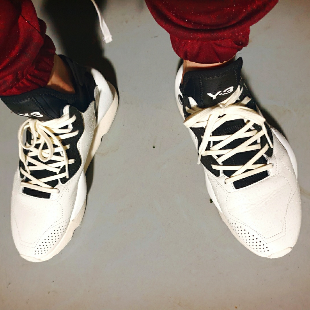 Y-3 Kaiwa Black White 착용 스타일 - 3