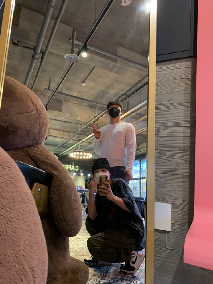 KREAM 프로필 이미지