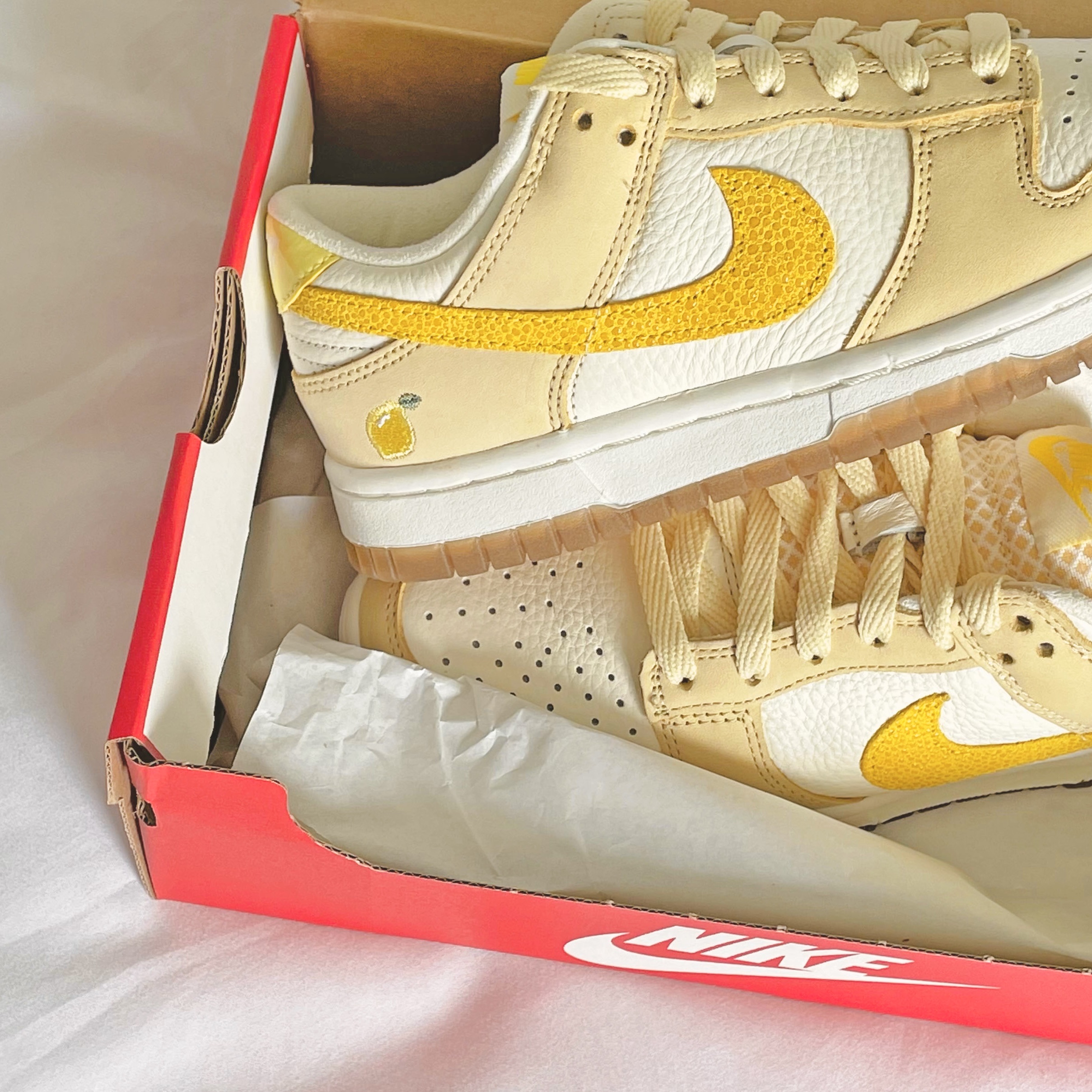 (W) Nike Dunk Low Lemon Drop 착용 스타일