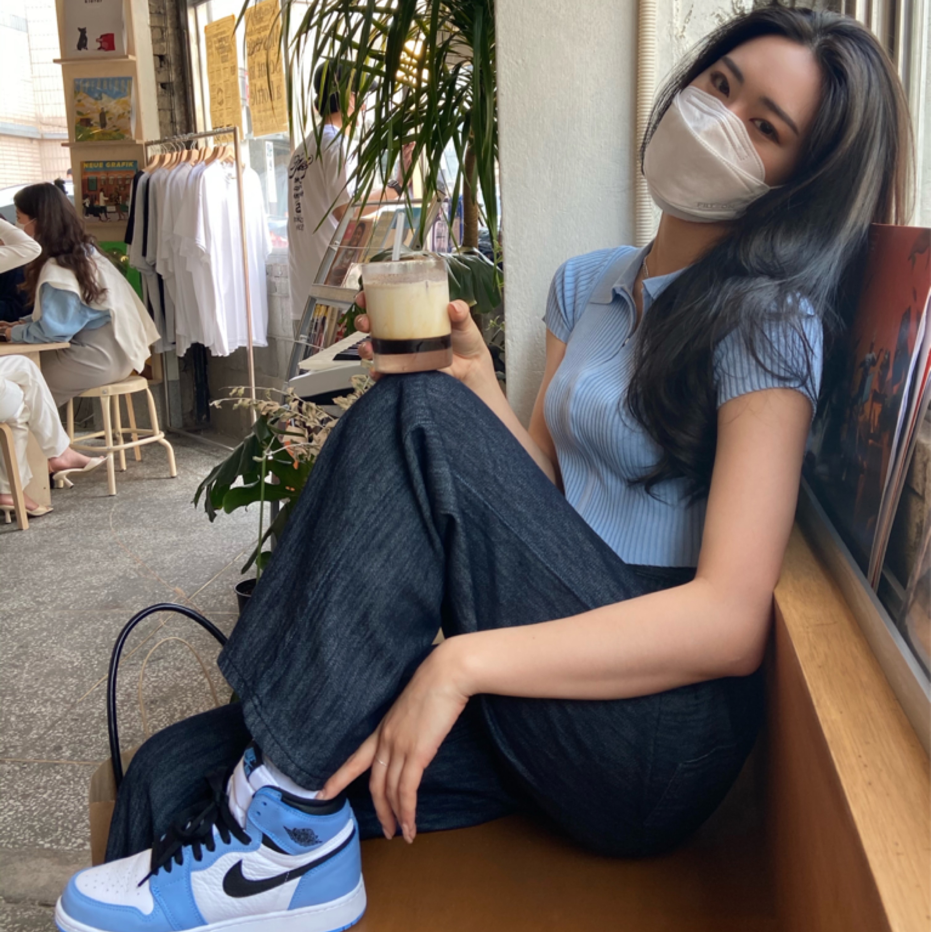 (GS) Jordan 1 Retro High OG University Blue 착용 스타일