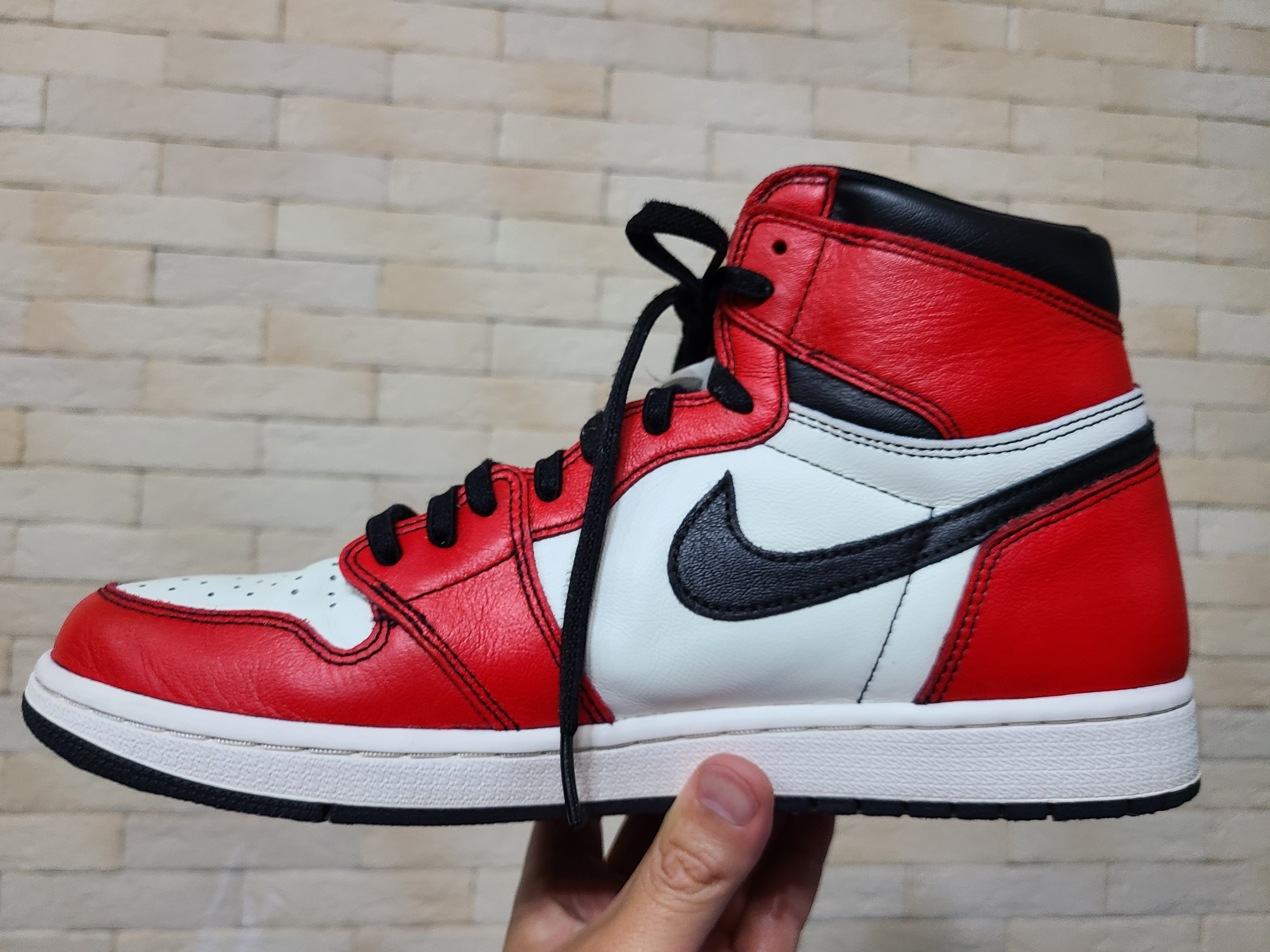 Jordan 1 Retro High OG Defiant SB LA to Chicago 착용 스타일 - 3