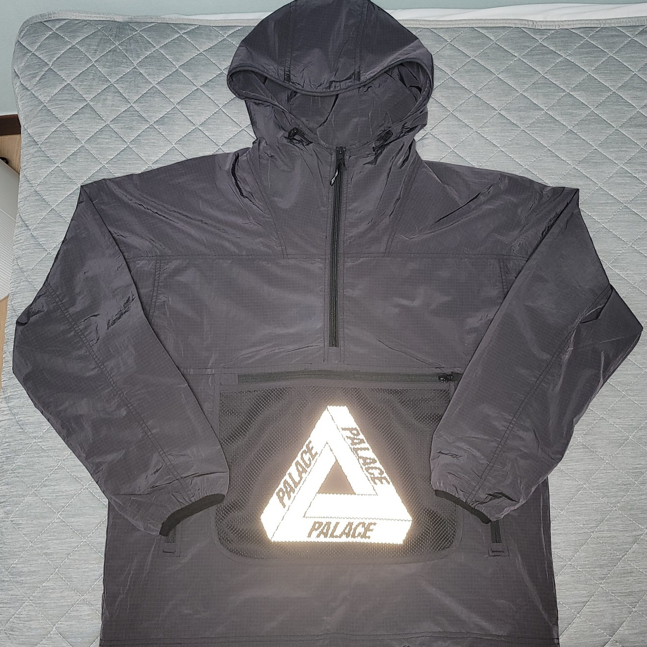 Palace Mesh Pocket Shell Jacket Black - 21SS, Palace Mesh Pocket Shell Shorts Black - 21SS 착용 스타일 - 4