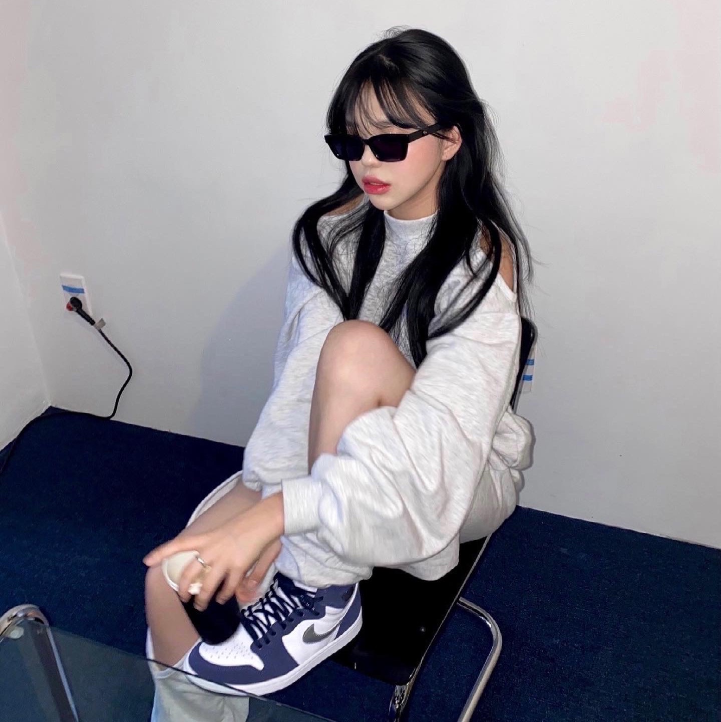 Jordan 1 Retro High OG CO.JP Midnight Navy 착용 스타일 - 3