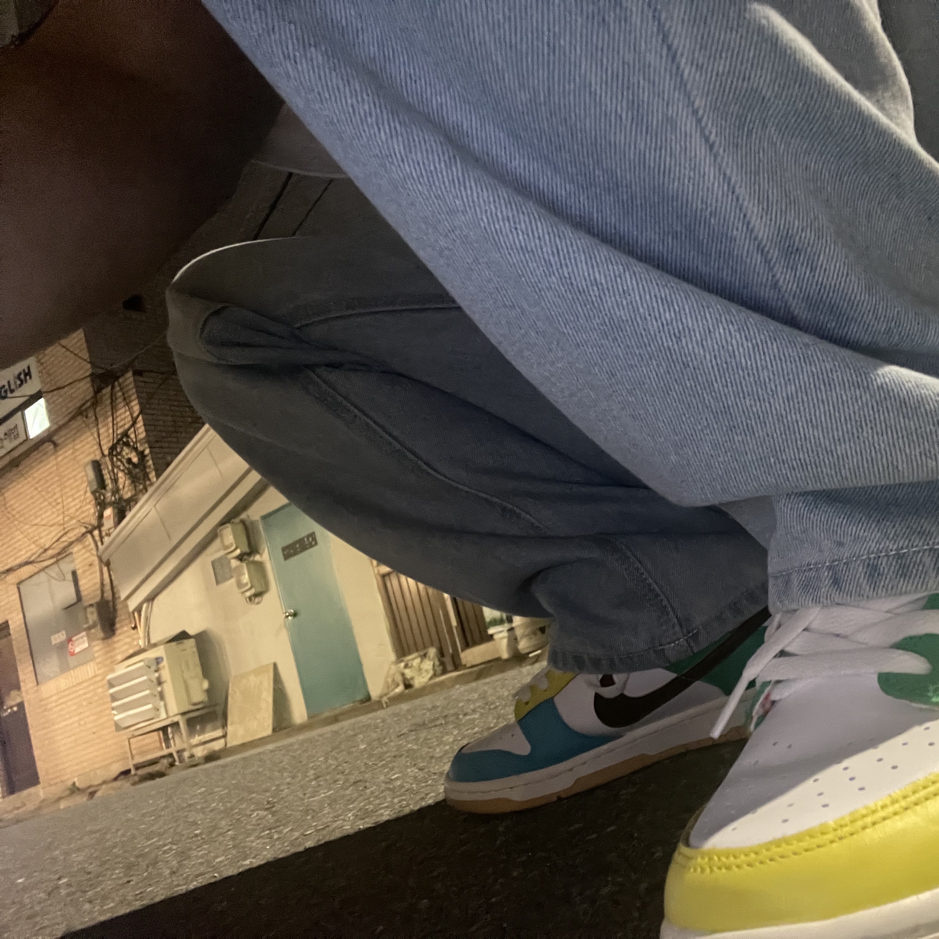 Nike Dunk Low SE Free.99 White 착용 스타일 - 1