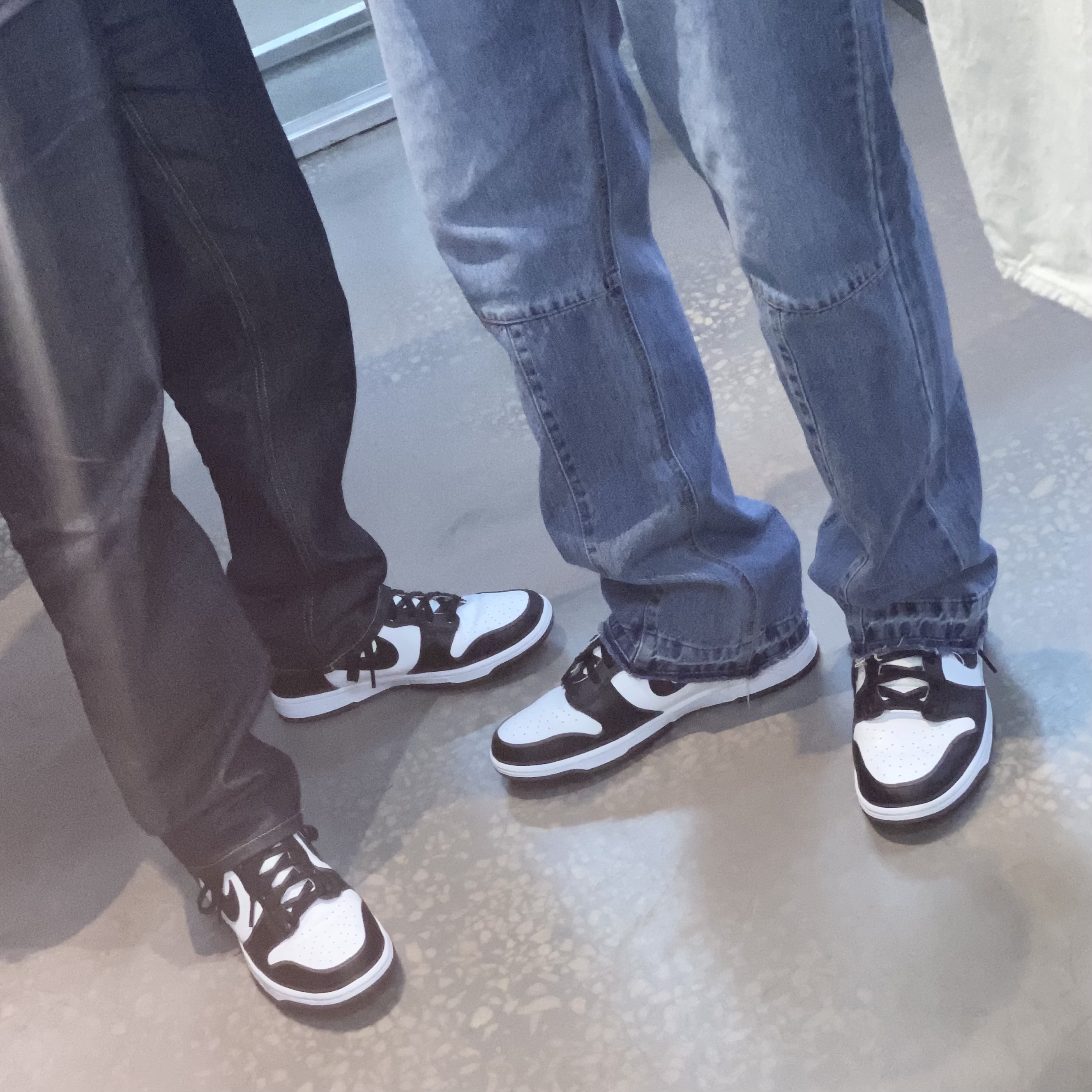Nike Dunk High Retro Black and White 착용 스타일