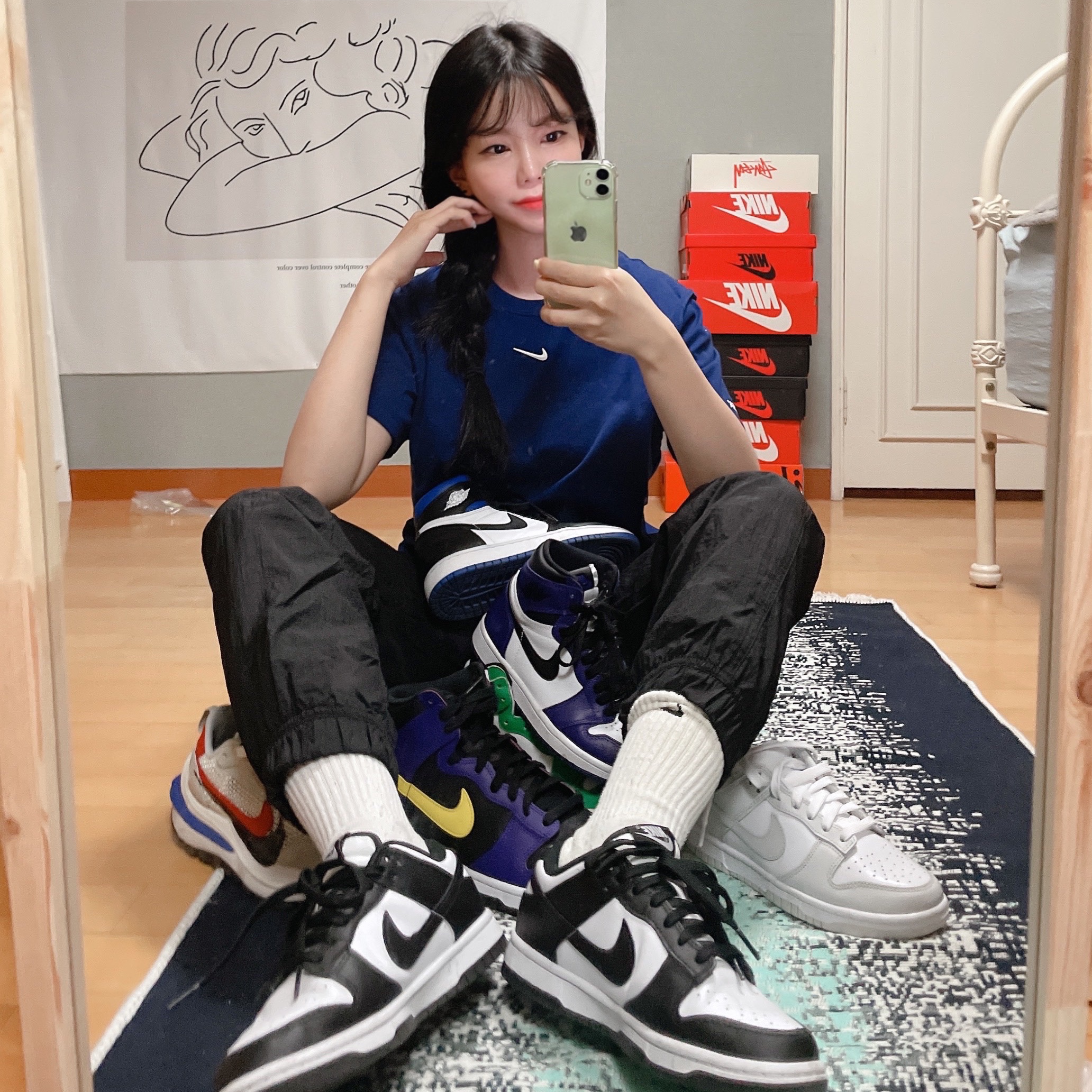 Nike x Drake Nocta Cardinal Stock Essential T-Shirt Navy - Asia, (W) Nike Dunk Low Black 착용 스타일