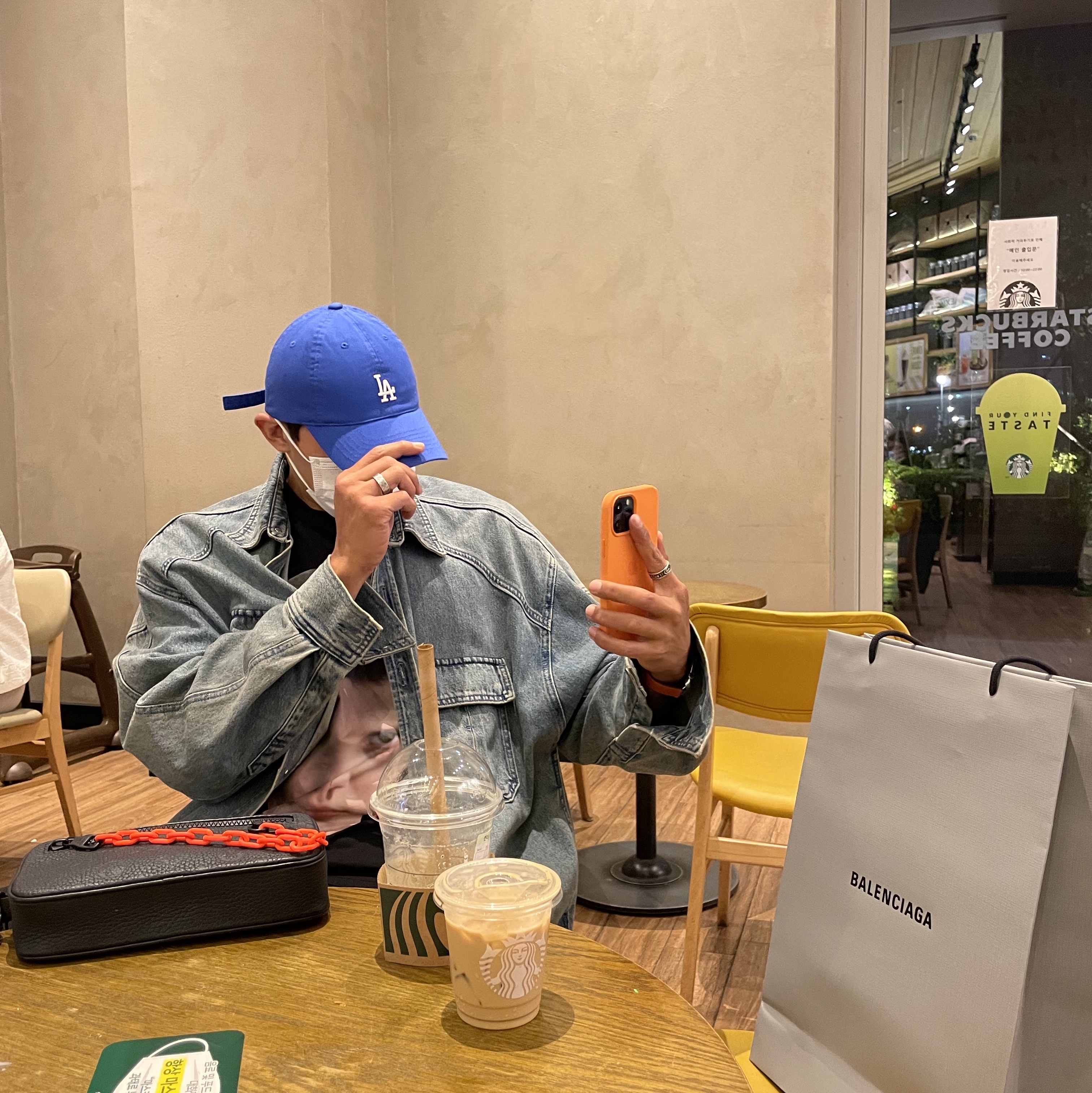 insta: gerrard__ssong님의 스타일