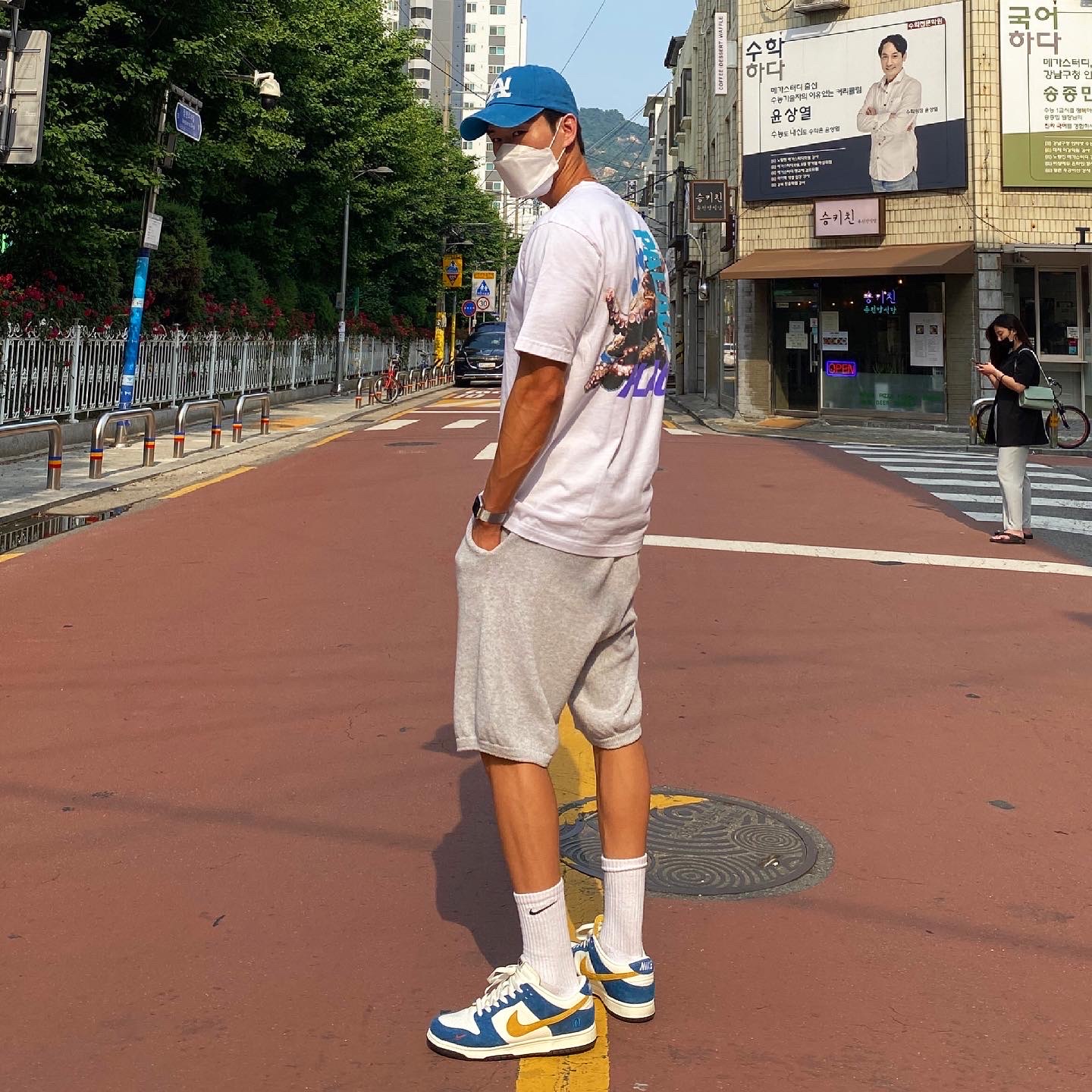 Nike x Kasina Dunk Low 80's Bus 착용 스타일 - 1