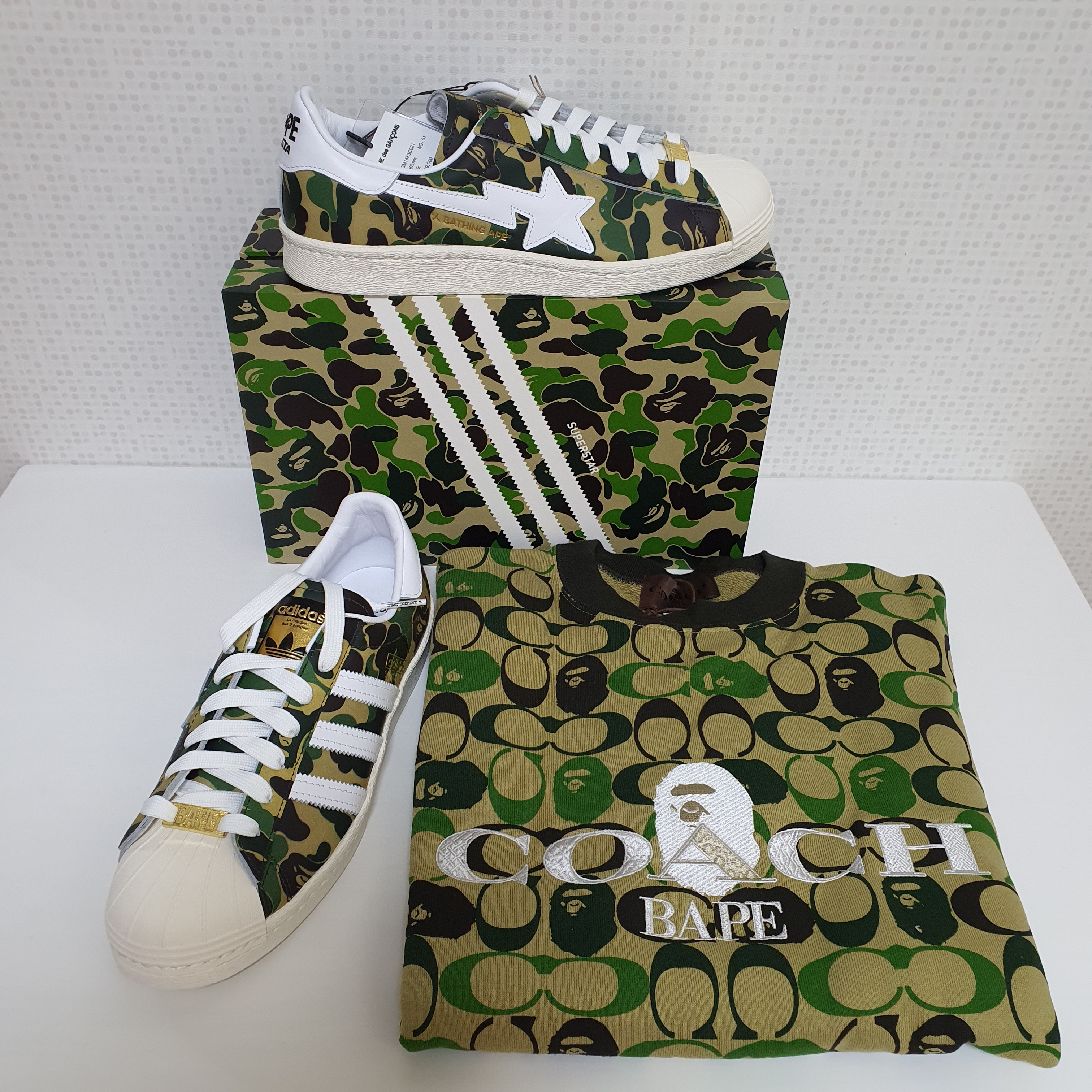 Adidas x BAPE Superstar 80s Green Camo 착용 스타일 - 1
