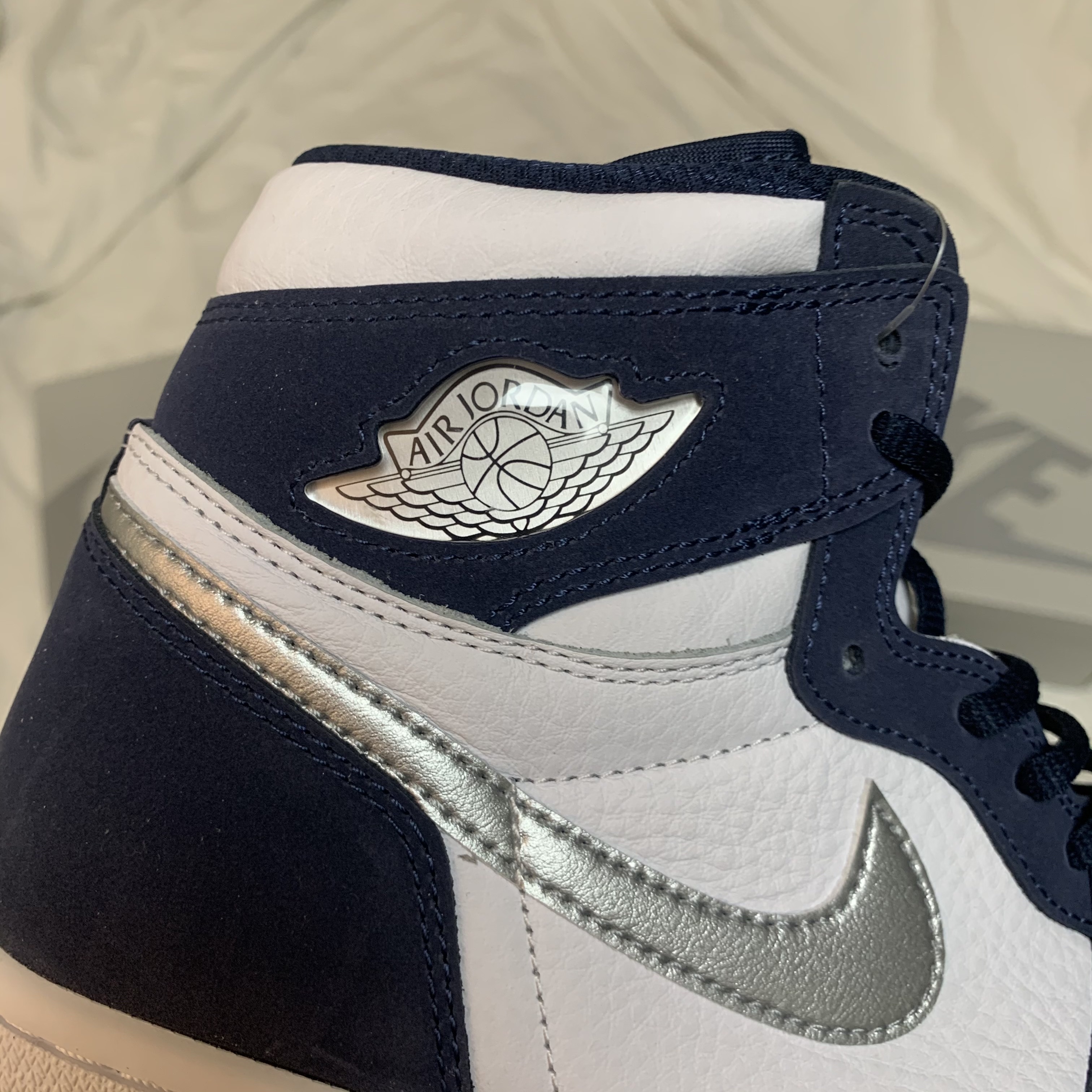 Jordan 1 Retro High OG CO.JP Midnight Navy 착용 스타일 - 4