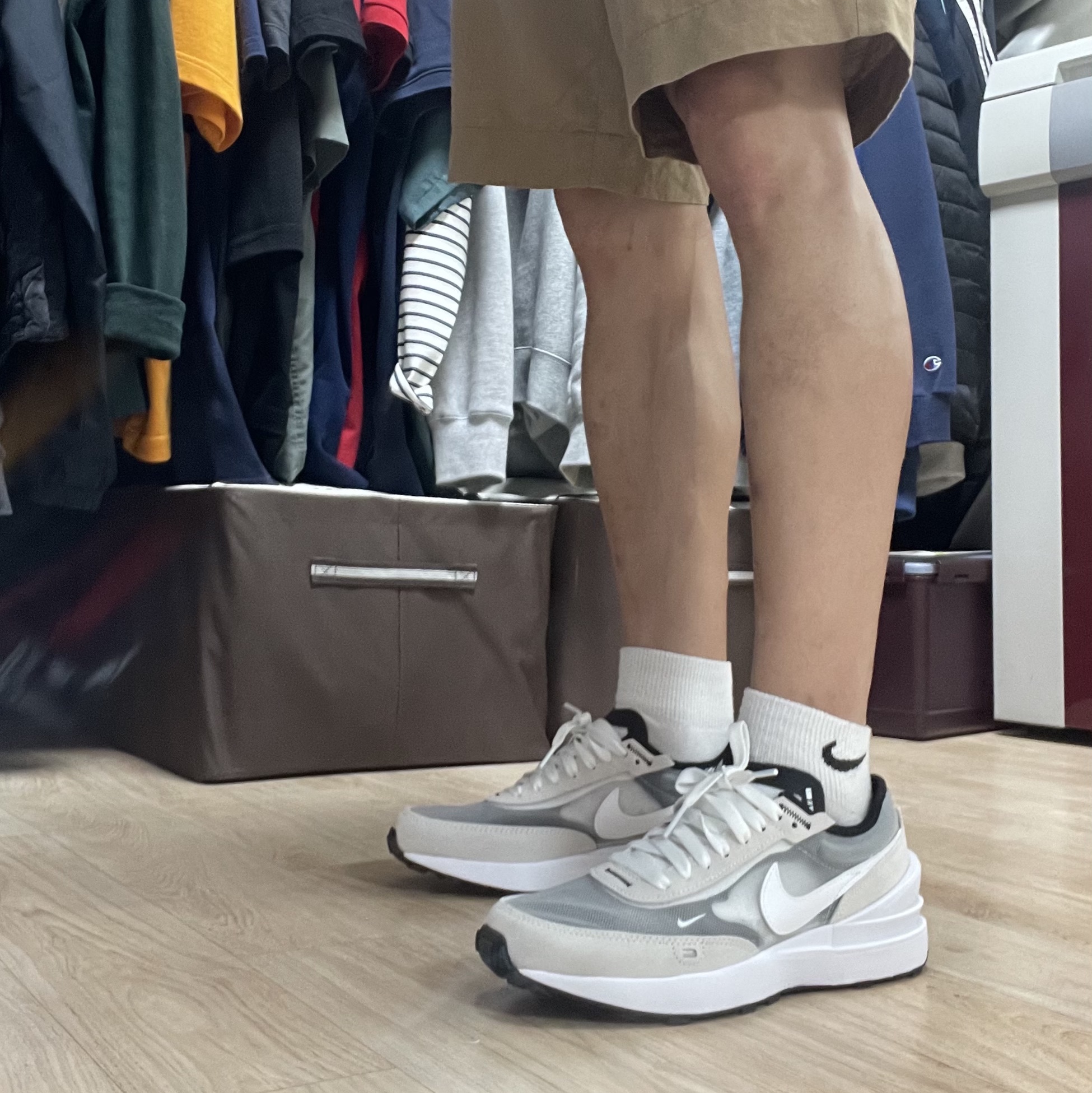 (GS) Nike Waffle One Infinite Lilac 착용 스타일 - 2