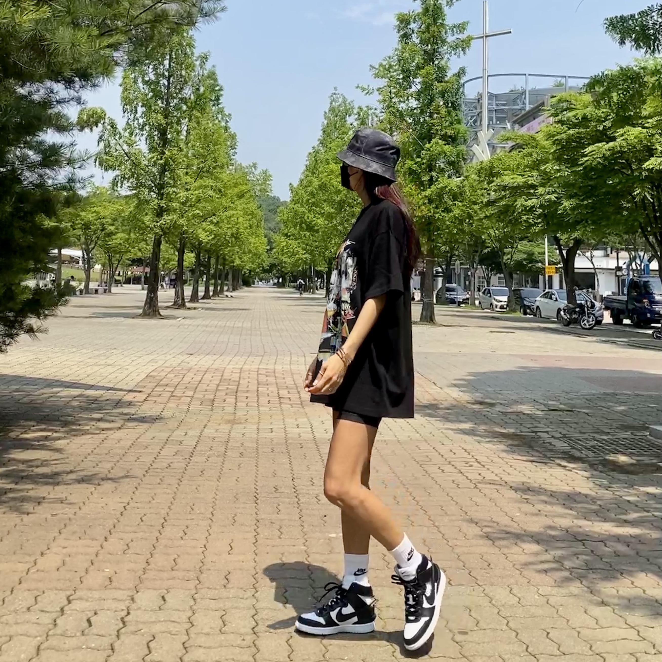 Nike x Ambush Dunk High Black, Nike Bucket Futura Tie-Dye Black 착용 스타일 - 1