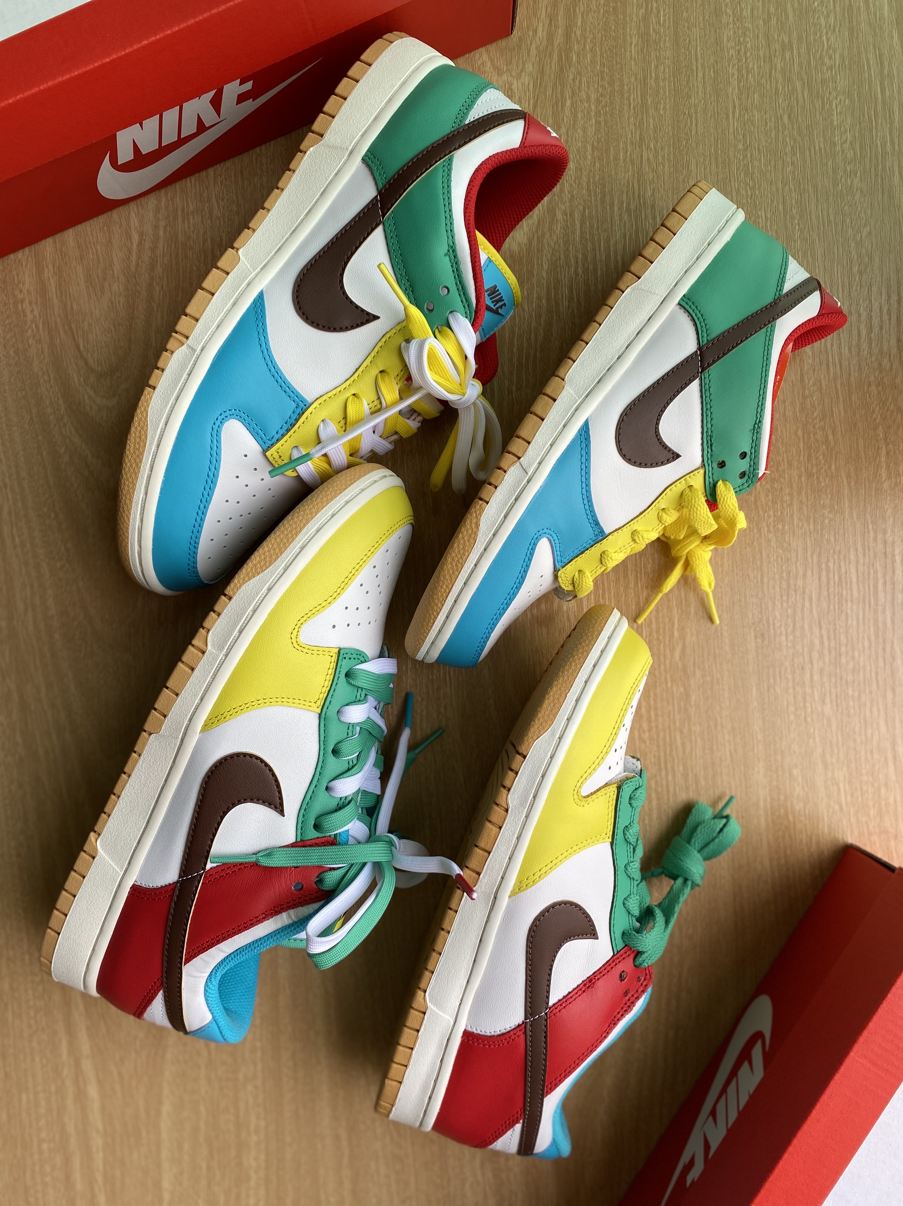 Nike Dunk Low SE Free.99 White, (GS) Nike Dunk Low SE Free.99 White 착용 스타일