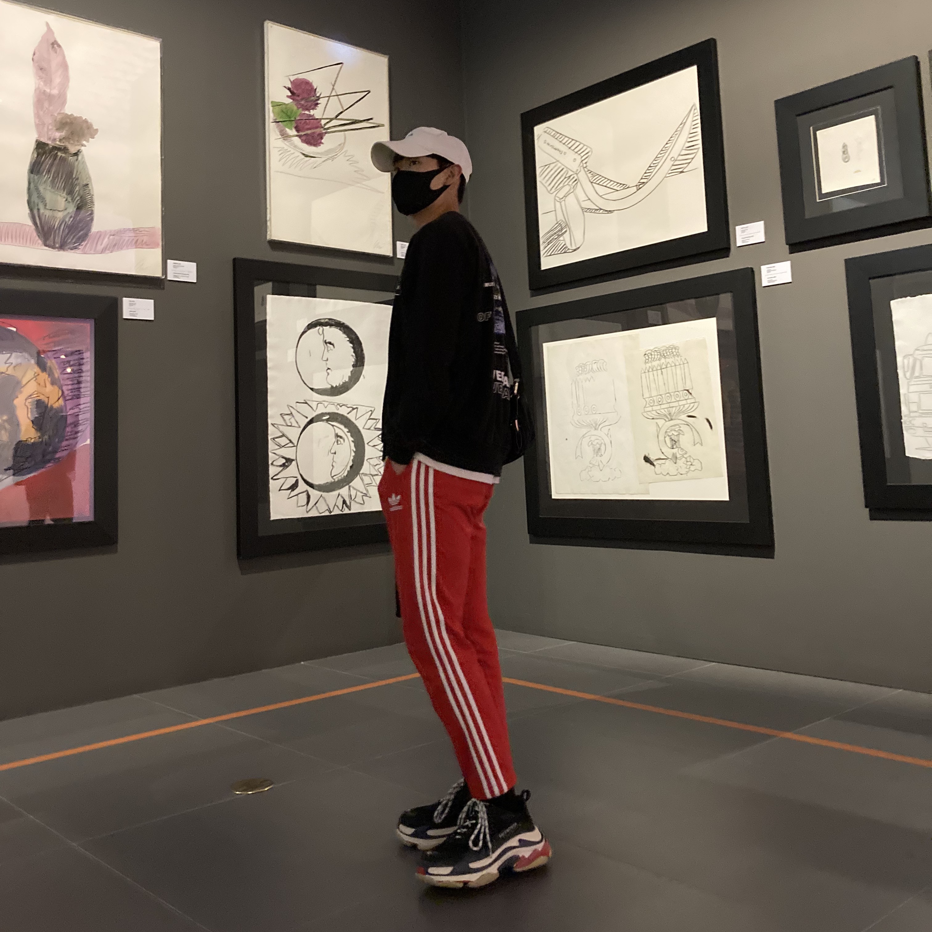 Balenciaga Triple S Trainer Black Red 2018 착용 스타일