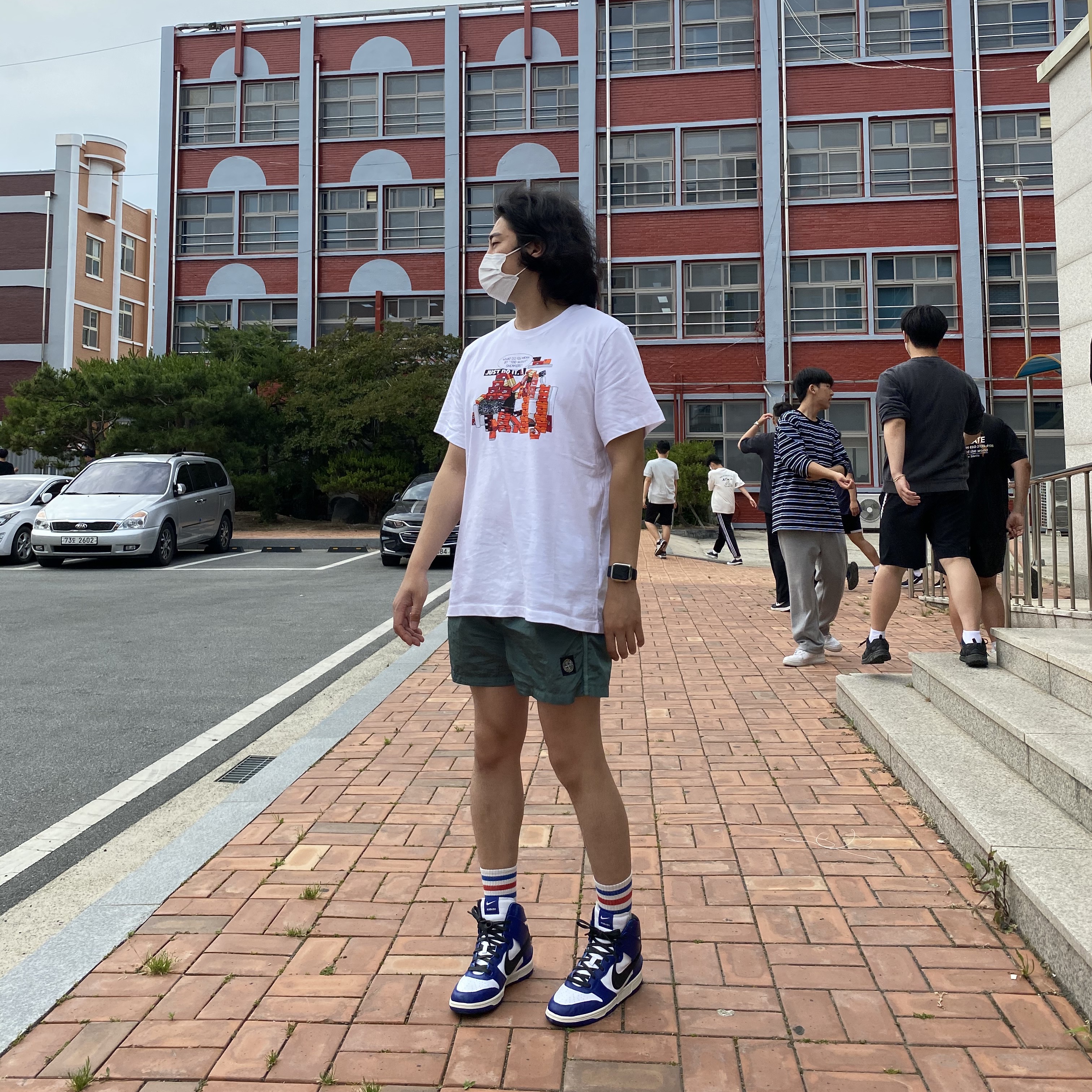Nike x Ambush Dunk High Deep Royal Blue 착용 스타일